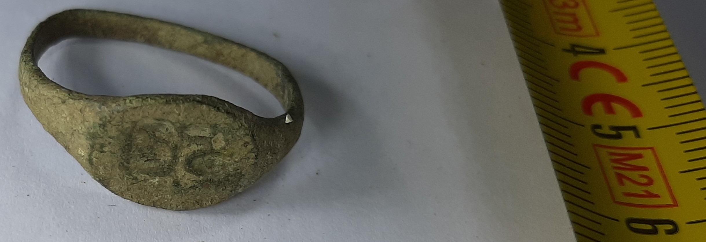 SINGOLO OGGETTO/ anello, PERIODIZZAZIONI/ STORIA/ Età antica/ Età romana