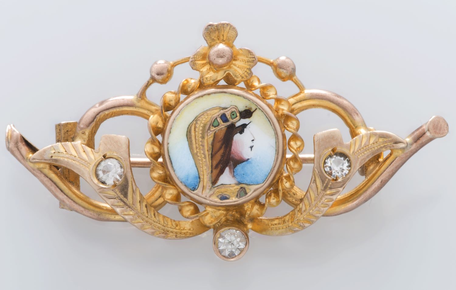 spilla - a figurino, opera isolata - bottega Italia meridionale (inizio sec. XX)