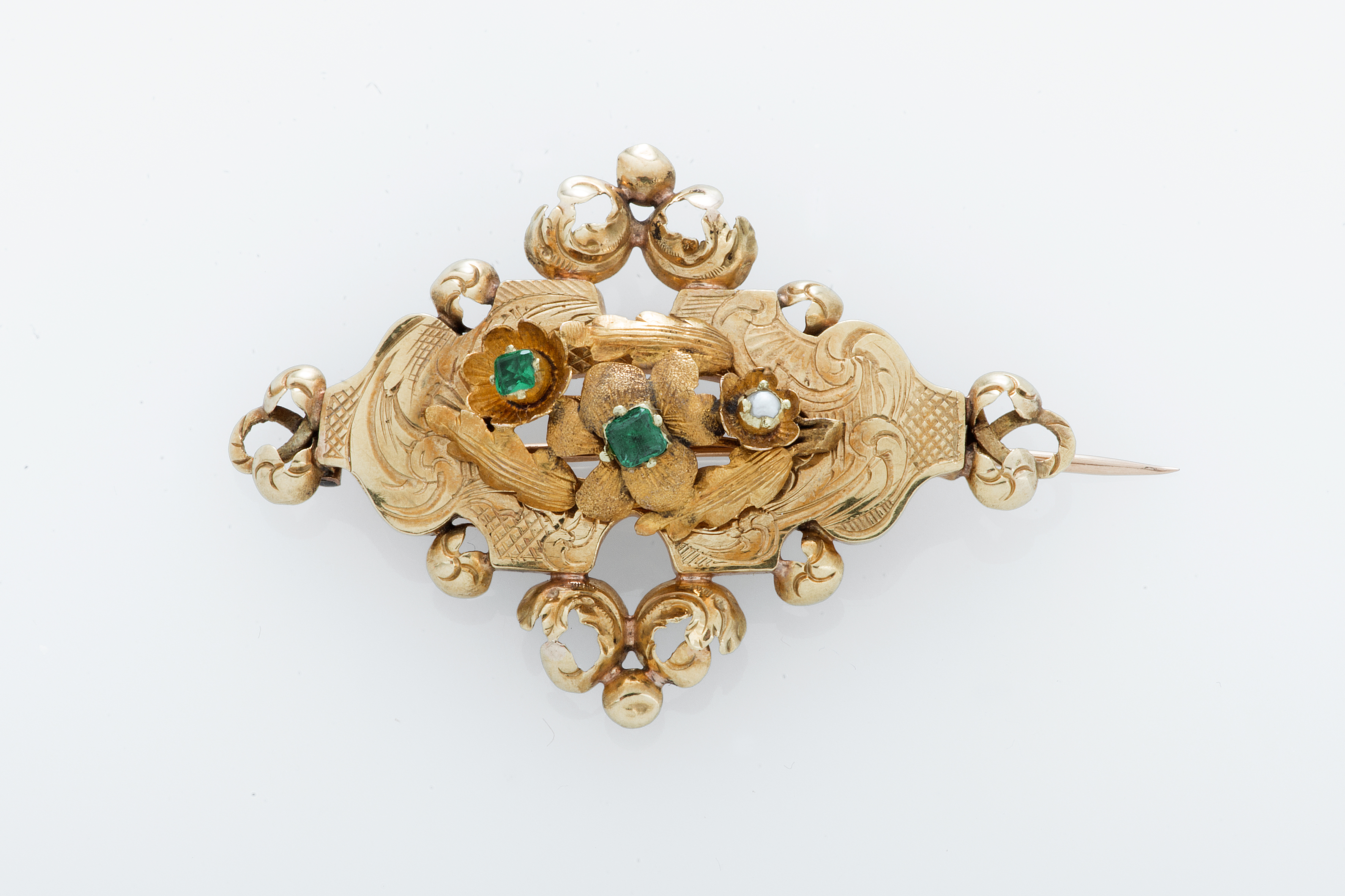 spilla, opera isolata - bottega Italia meridionale (inizio sec. XX)