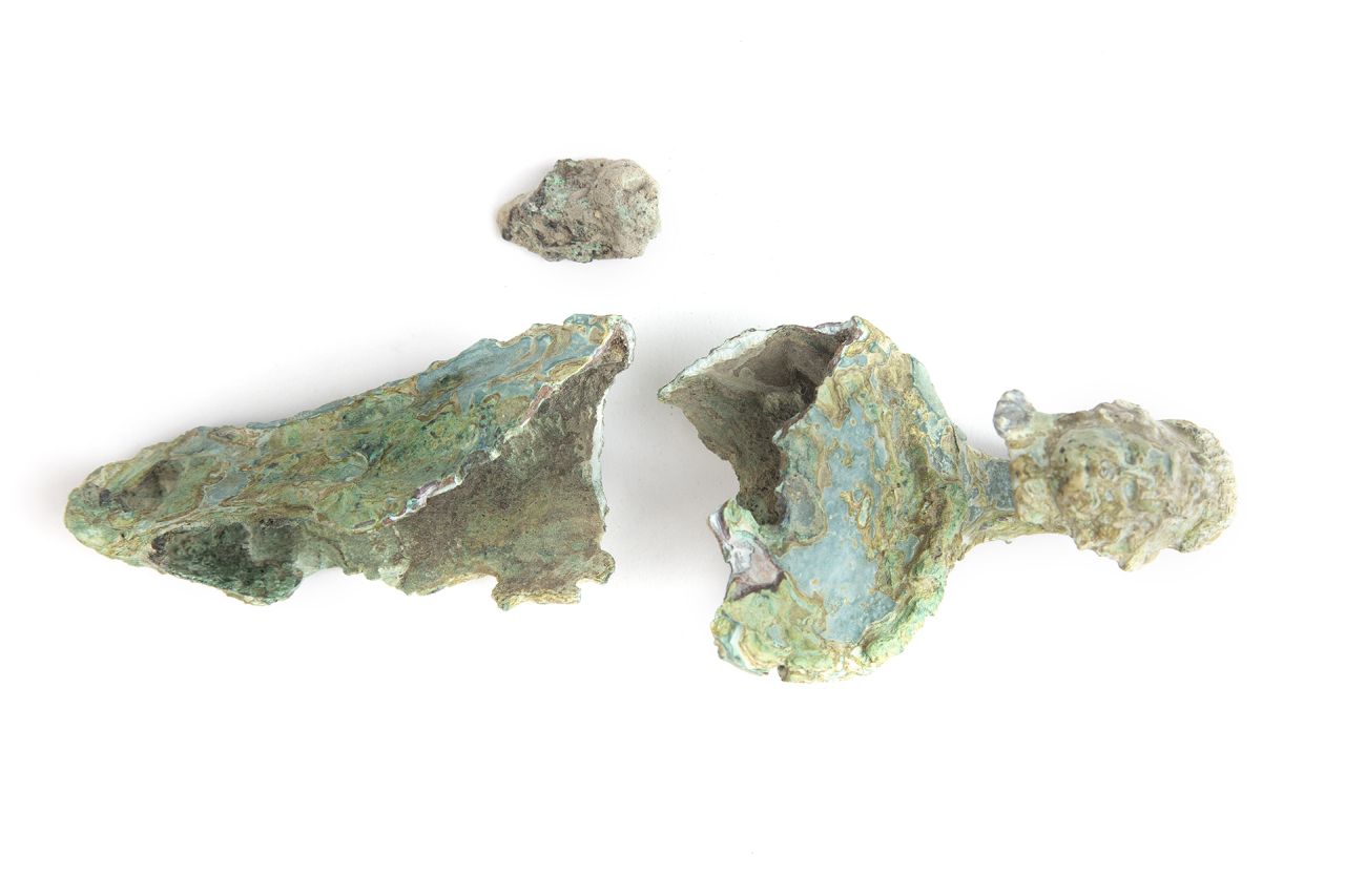 lucerna, Loeschcke XX (79 d.C)