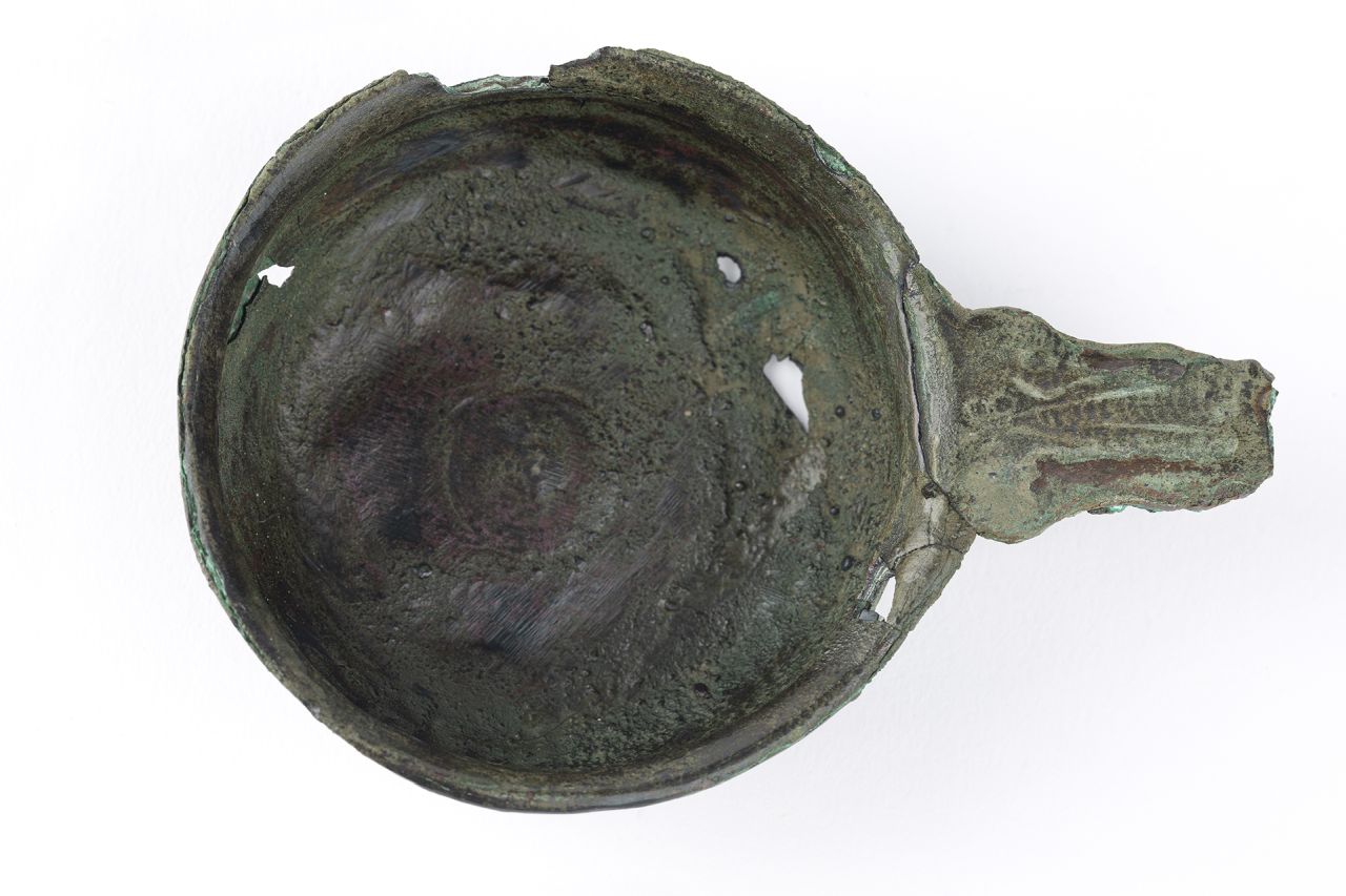 simpulum, Tassinari K 1122 (79 d.C)