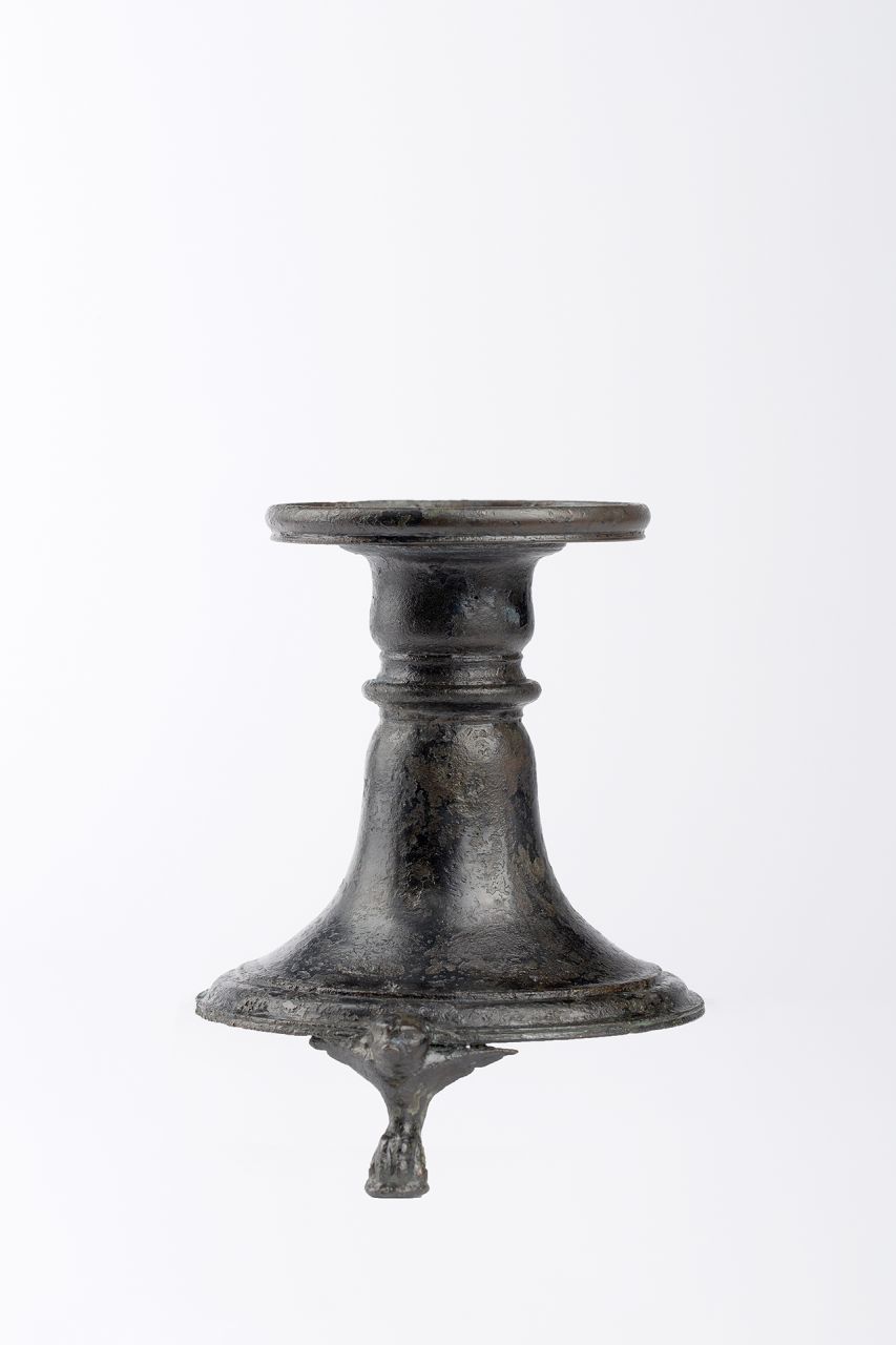 portalucerna, Tassinari Y 3300 (79 d.C)