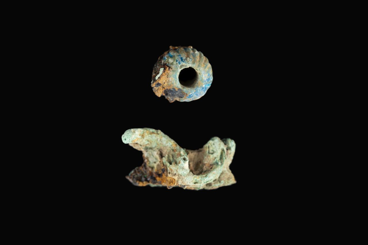 collana/ vago (79 d.C)