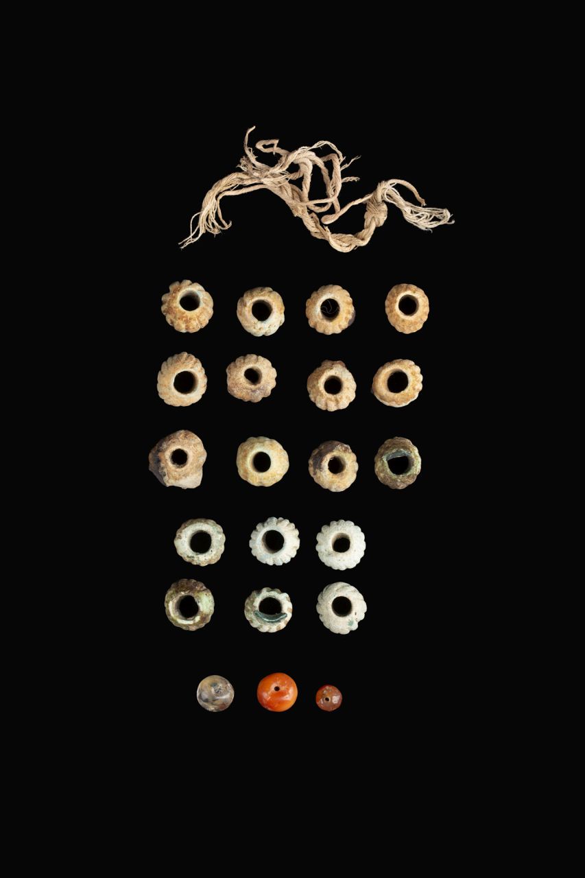 collana/ vago (79 d.C)