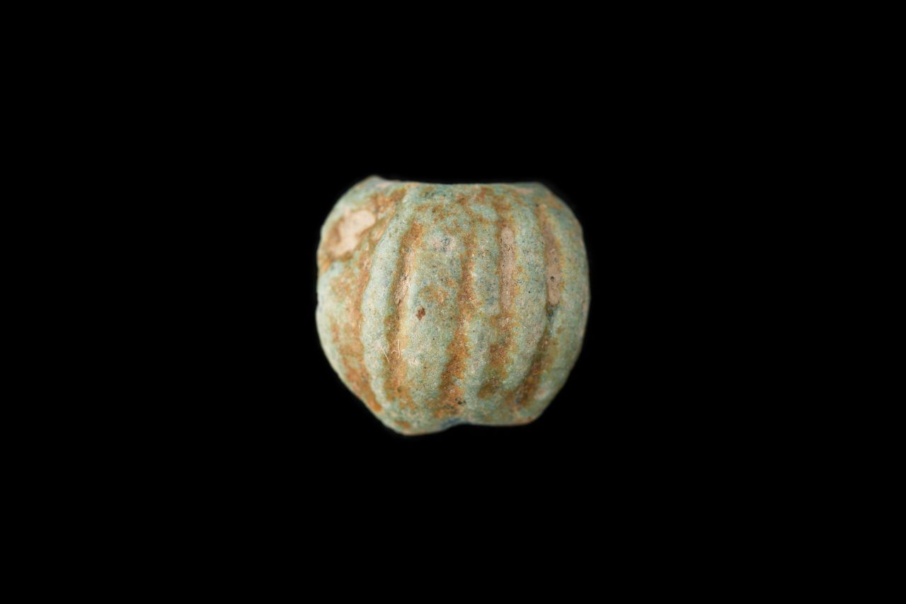 collana/ vago (79 d.C)