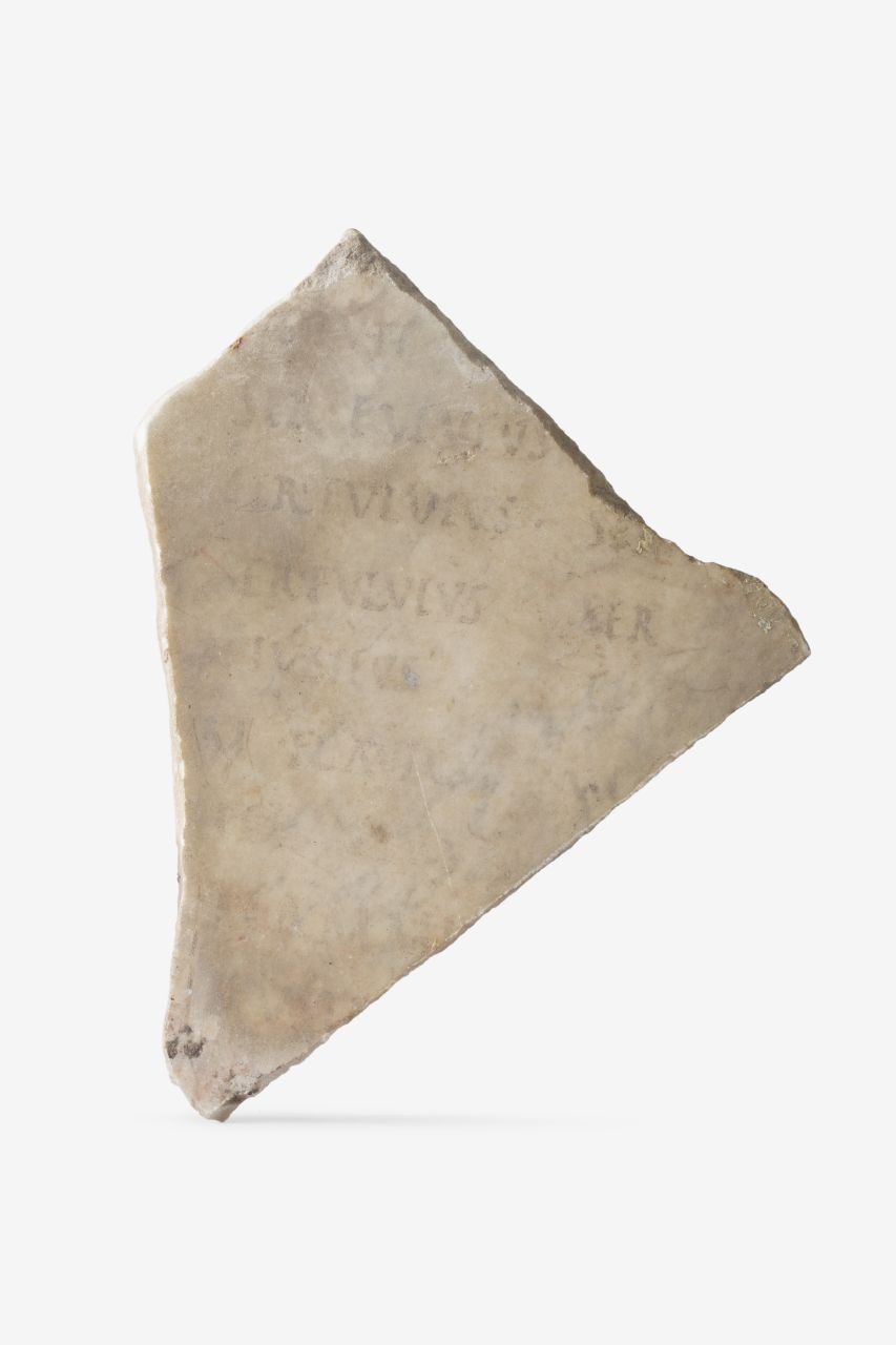 lastra con iscrizione/ frammento (sec. I d.C)