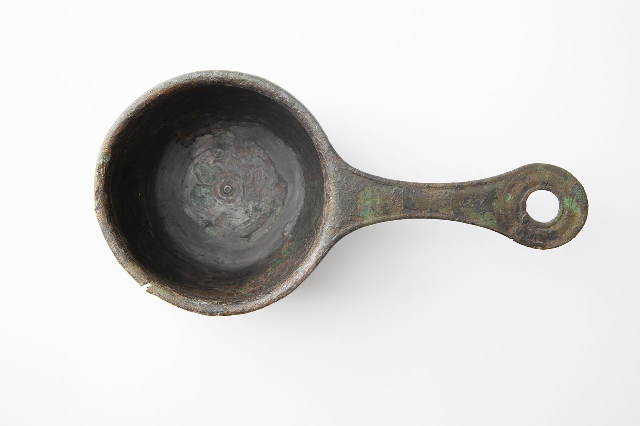 casseruola, Tassinari G 2100 (79 d.C)