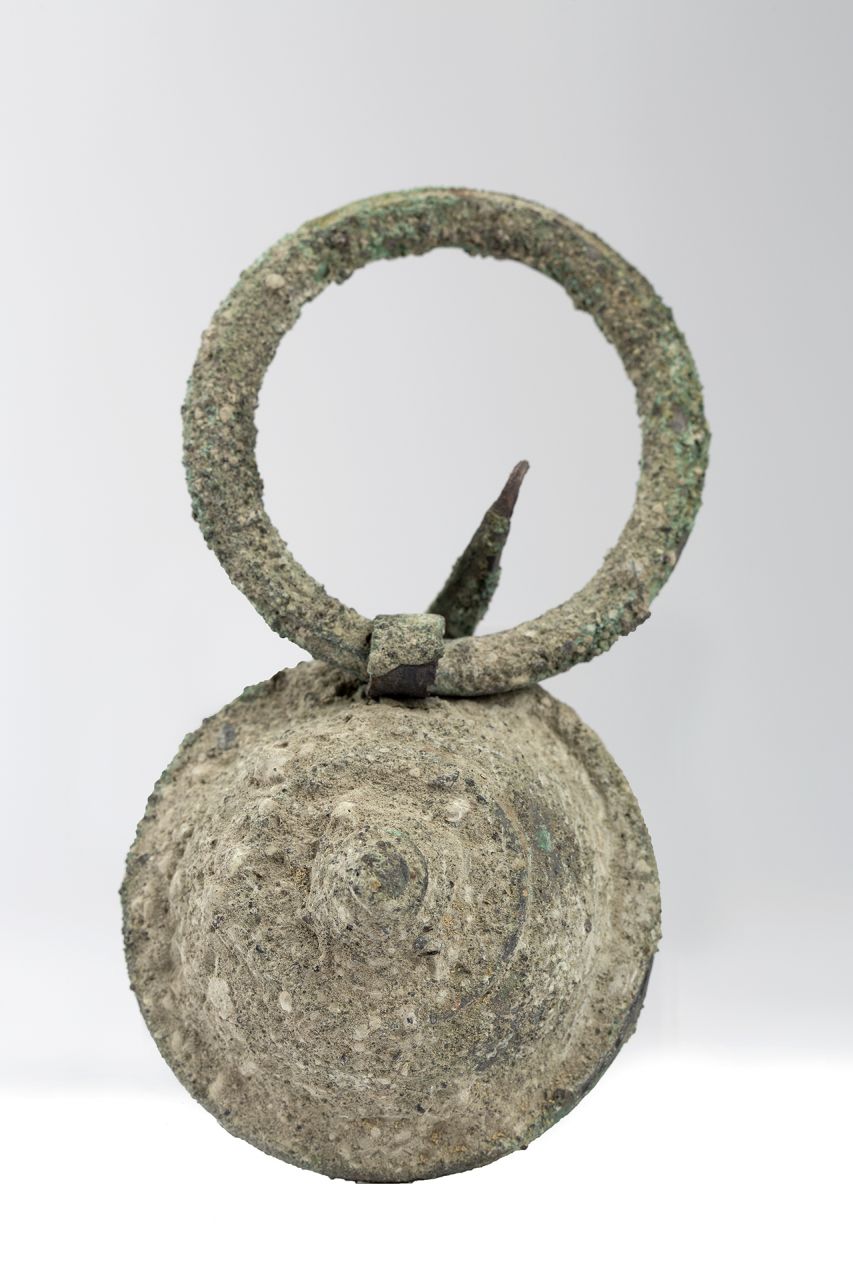 borchia, con anello e copiglia di fissaggio (79 d.C)