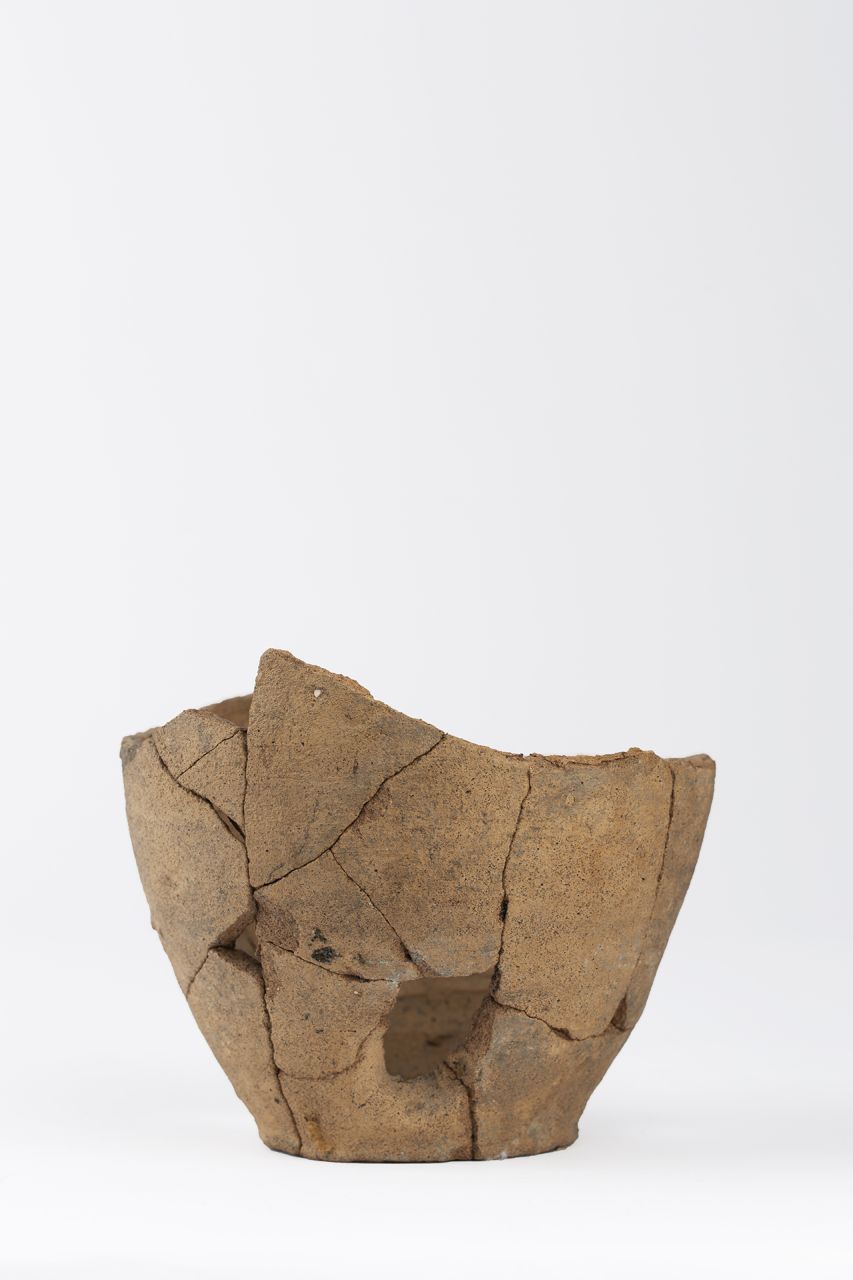 olla perforata, Assanti, tipo B (79 d.C)