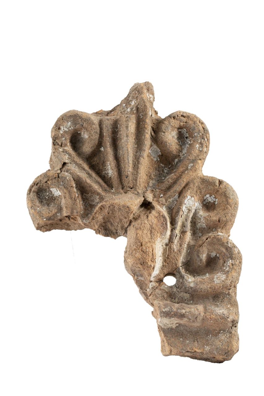 gorgoneion (antefissa, a testa femminile) (sec. I)