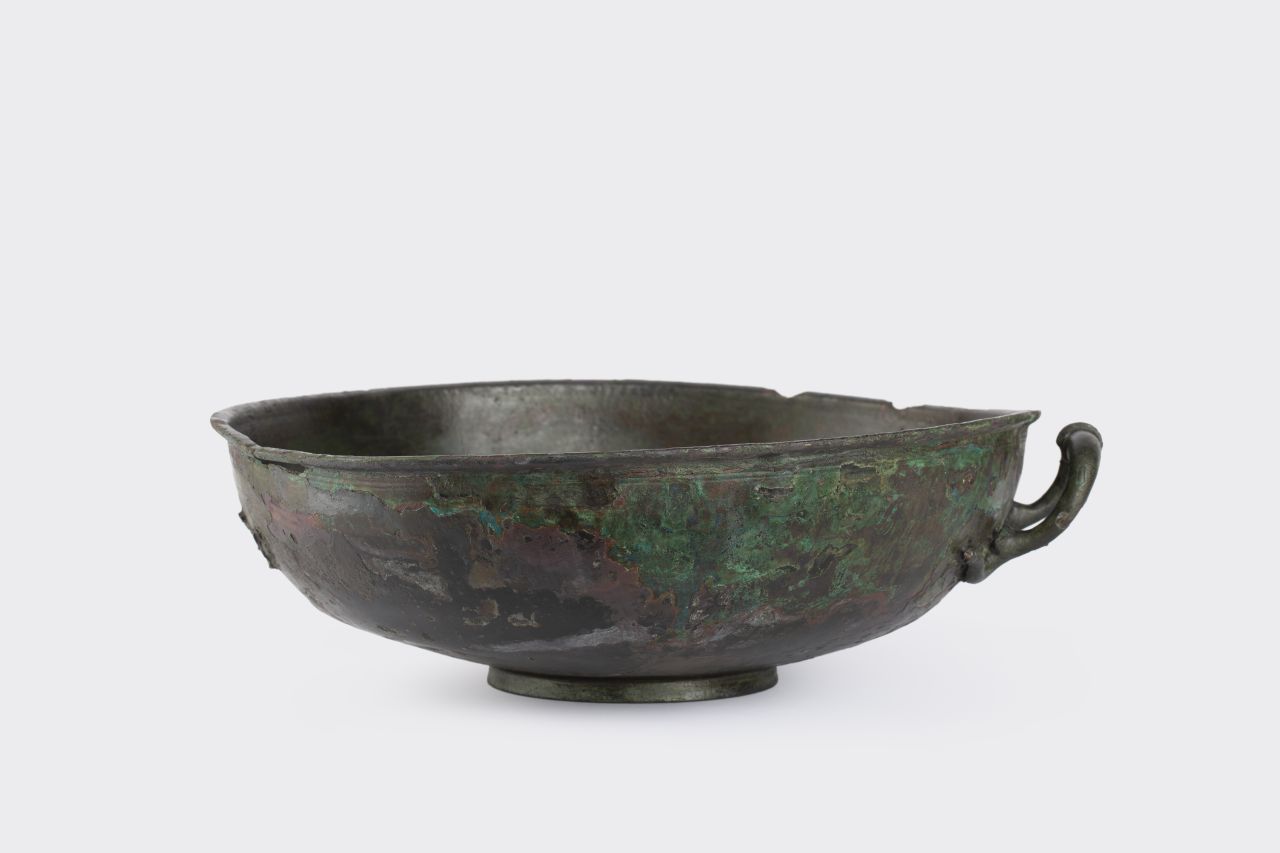 bacile, Tassinari S 4100 (79 d.C)