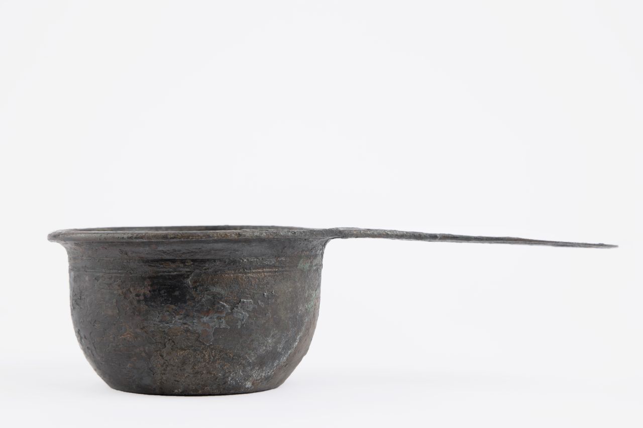 casseruola, Tassinari G 3100 (79 d.C)