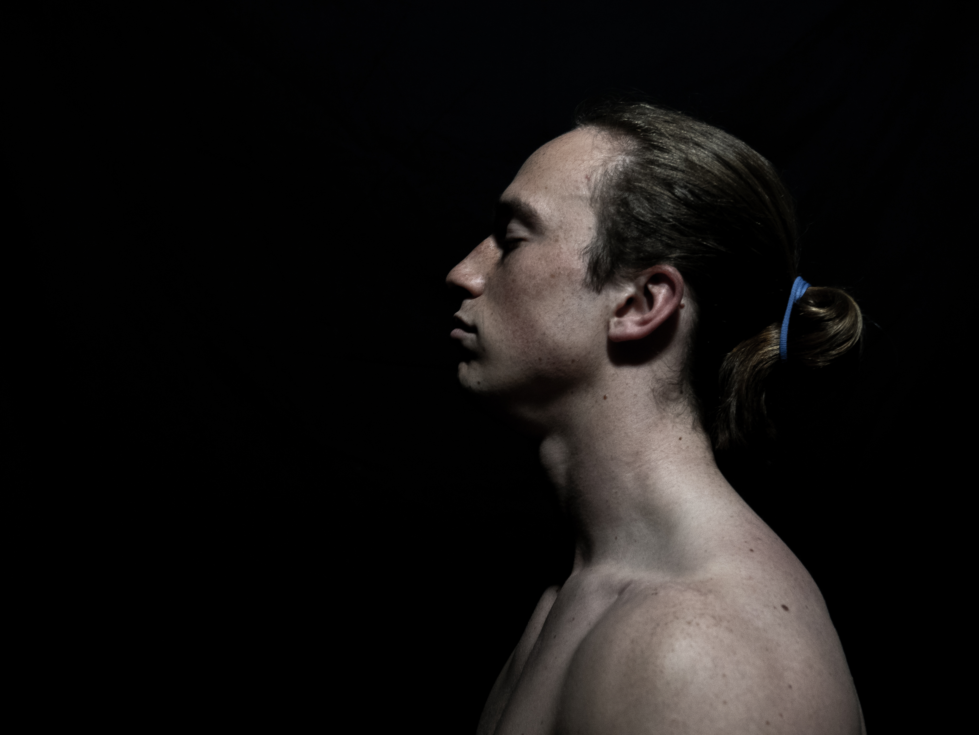 /FEEL ME/, Coppia di fotografie a colori (fotografia) di Barbafiera, Nicolò (XXI sceolo)