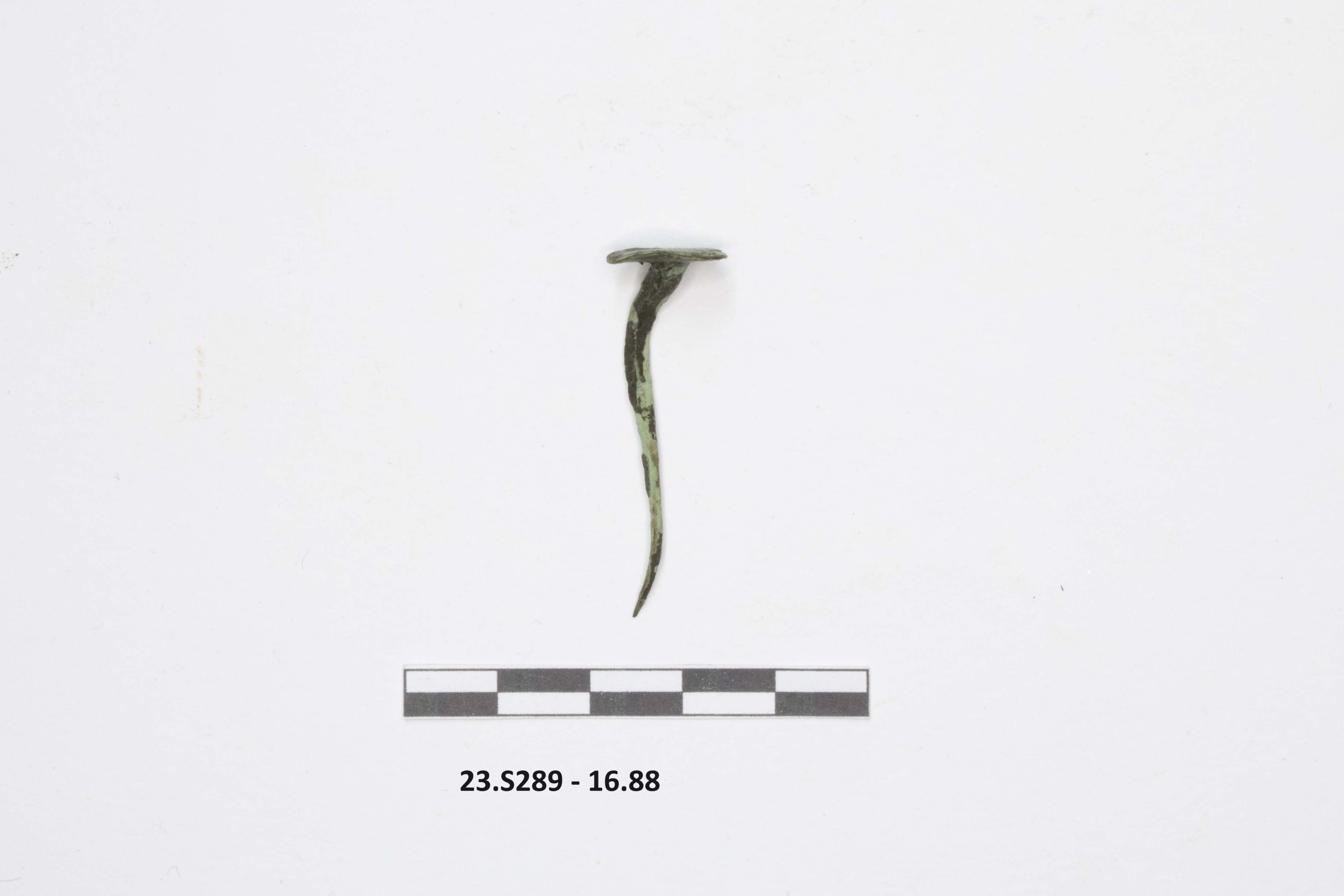 SINGOLO OGGETTO/ chiodo, PERIODIZZAZIONI/ STORIA/ Età antica/ Età romana