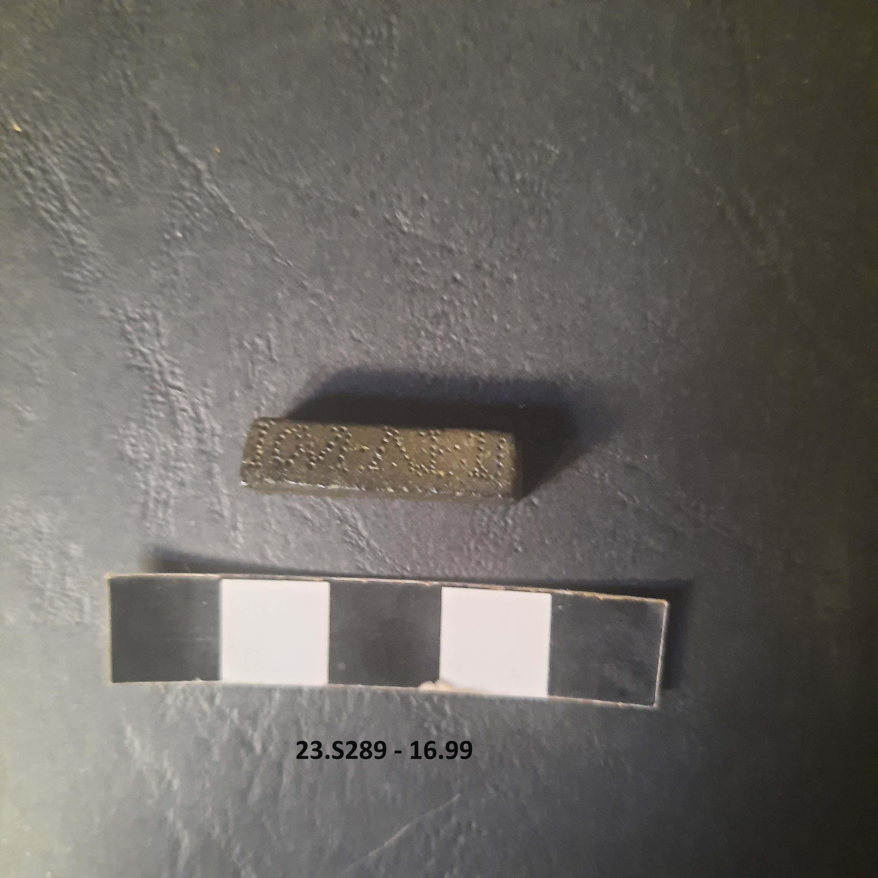 SINGOLO OGGETTO/ basamento, PERIODIZZAZIONI/ STORIA/ Età antica/ Età romana