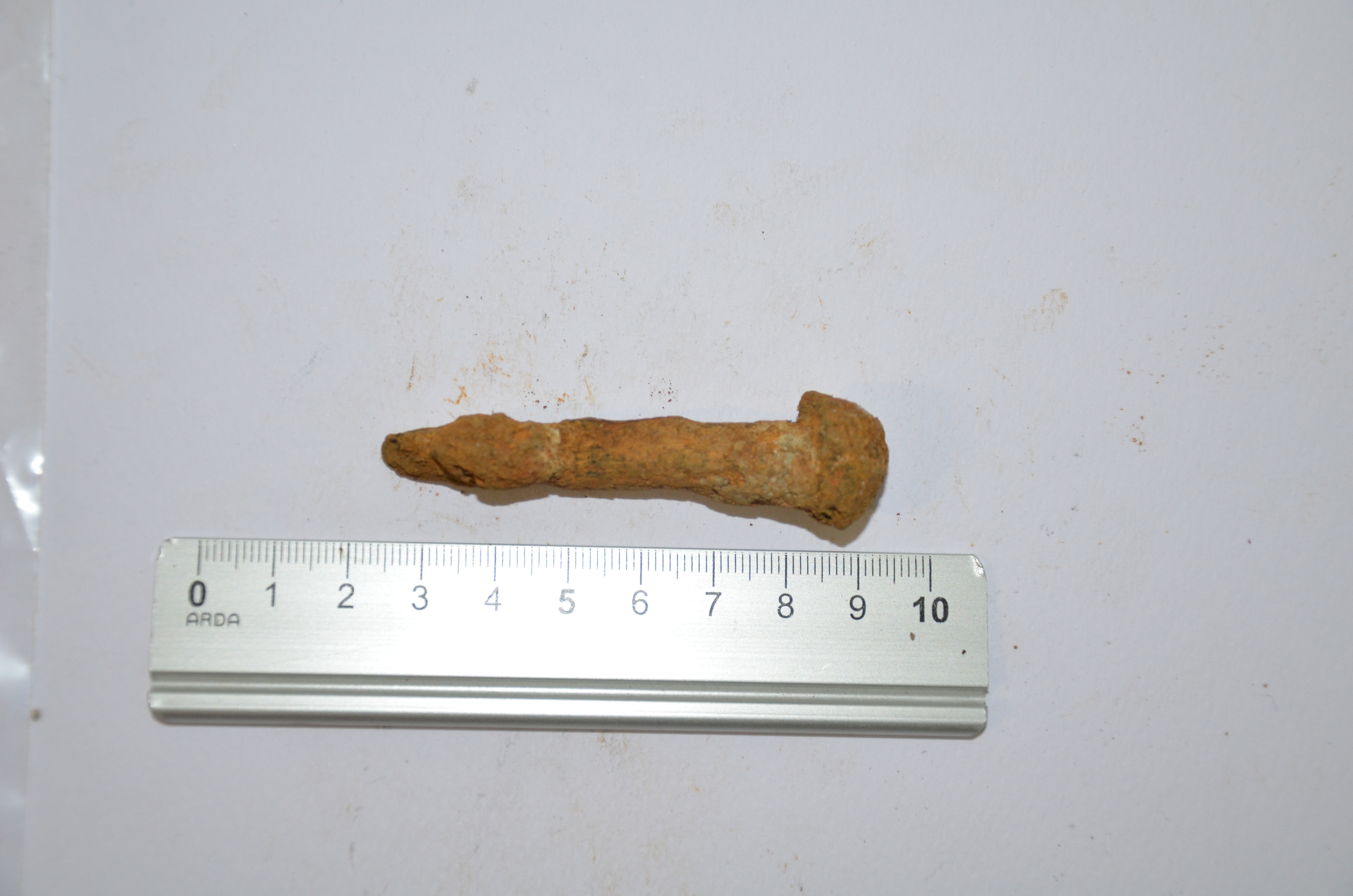 SINGOLO OGGETTO/ chiodo, non determinabile