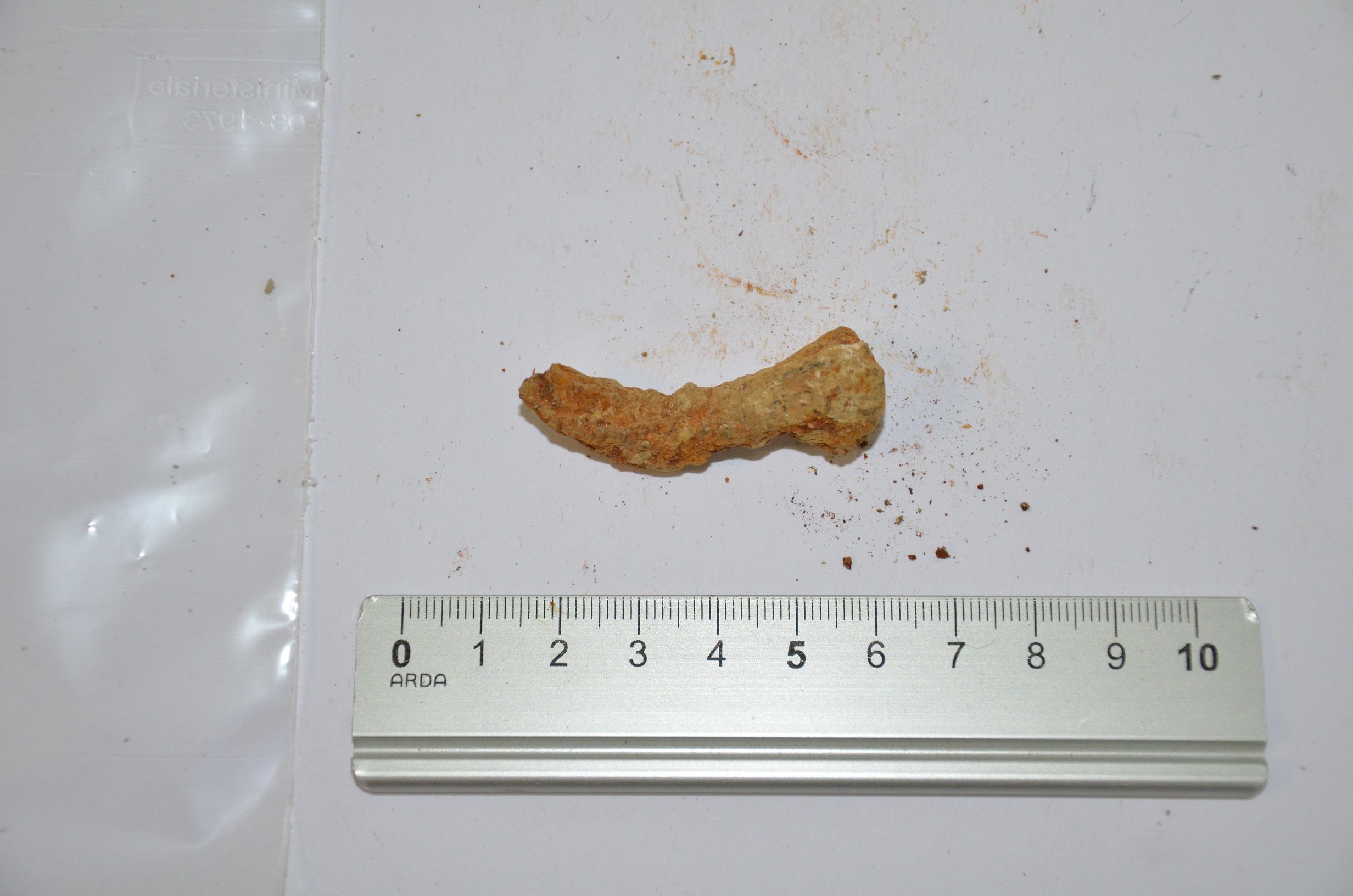 SINGOLO OGGETTO/ chiodo, non determinabile