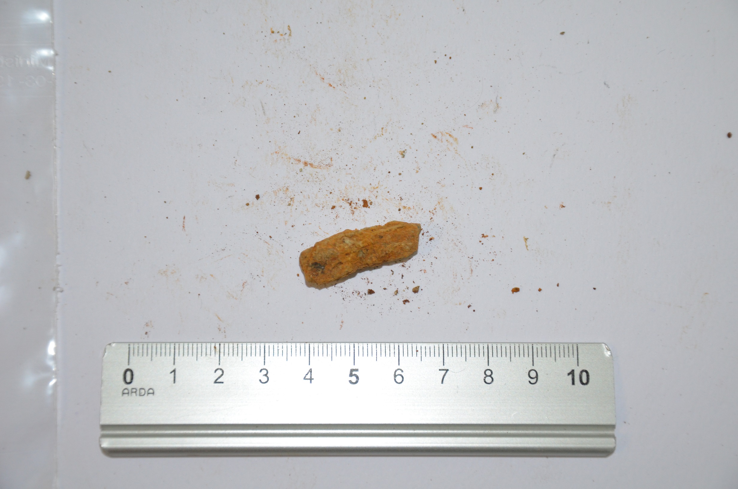 SINGOLO OGGETTO/ chiodo, non determinabile