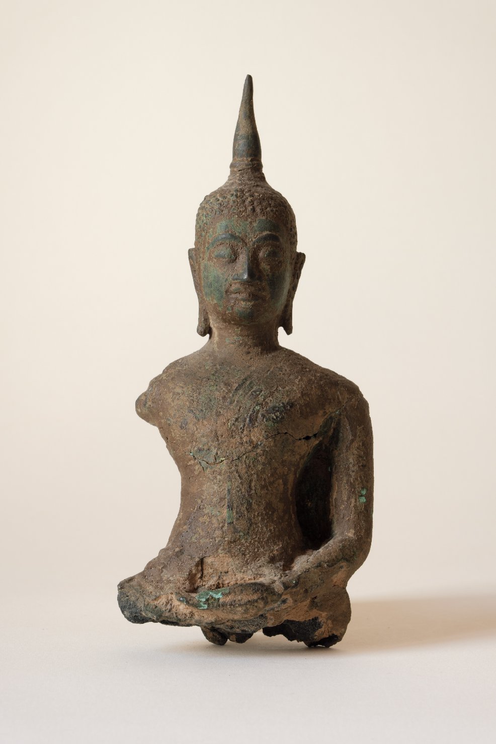 Busto di Buddha assiso (scultura, opera isolata) - ambito thailandese (inizio/ fine XV-XVII)