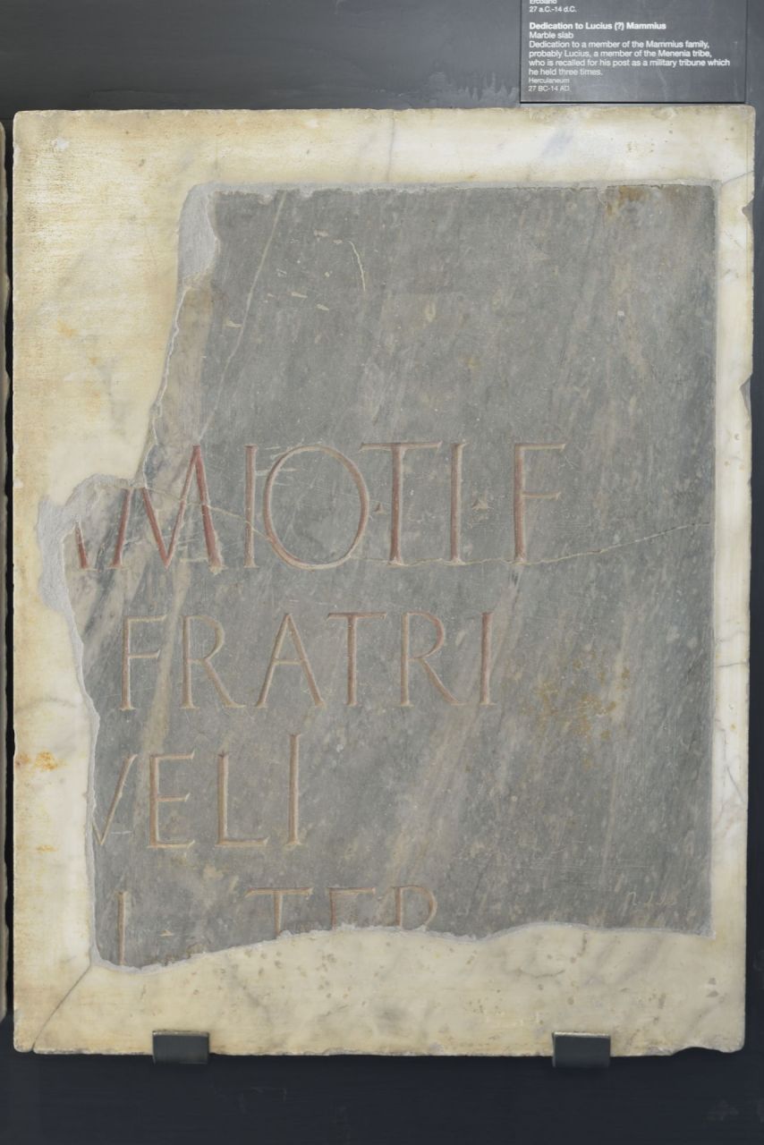 lastra con iscrizione (fine/ inizio secc. I a.C./ I d.C)
