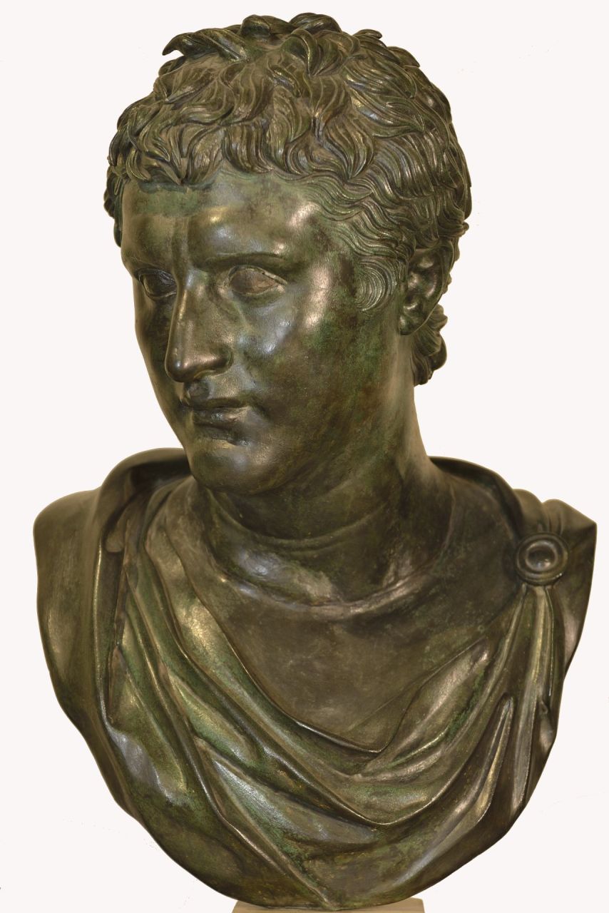 Eumene II (?) (busto/ maschile) - produzione campana (?) (terzo quarto sec. I a.C)