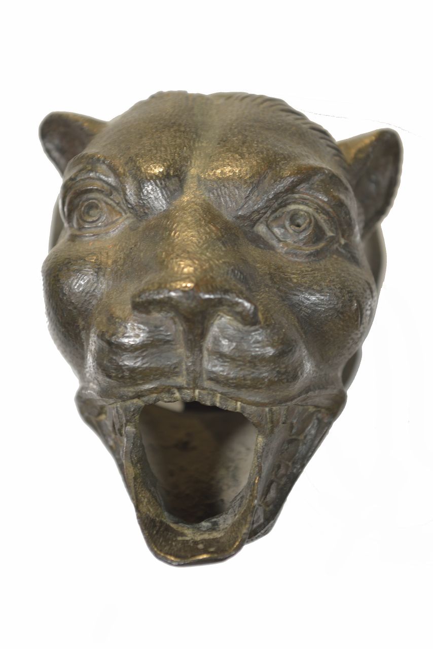 Protome di tigre (fontana/ bocca) (sec. I)