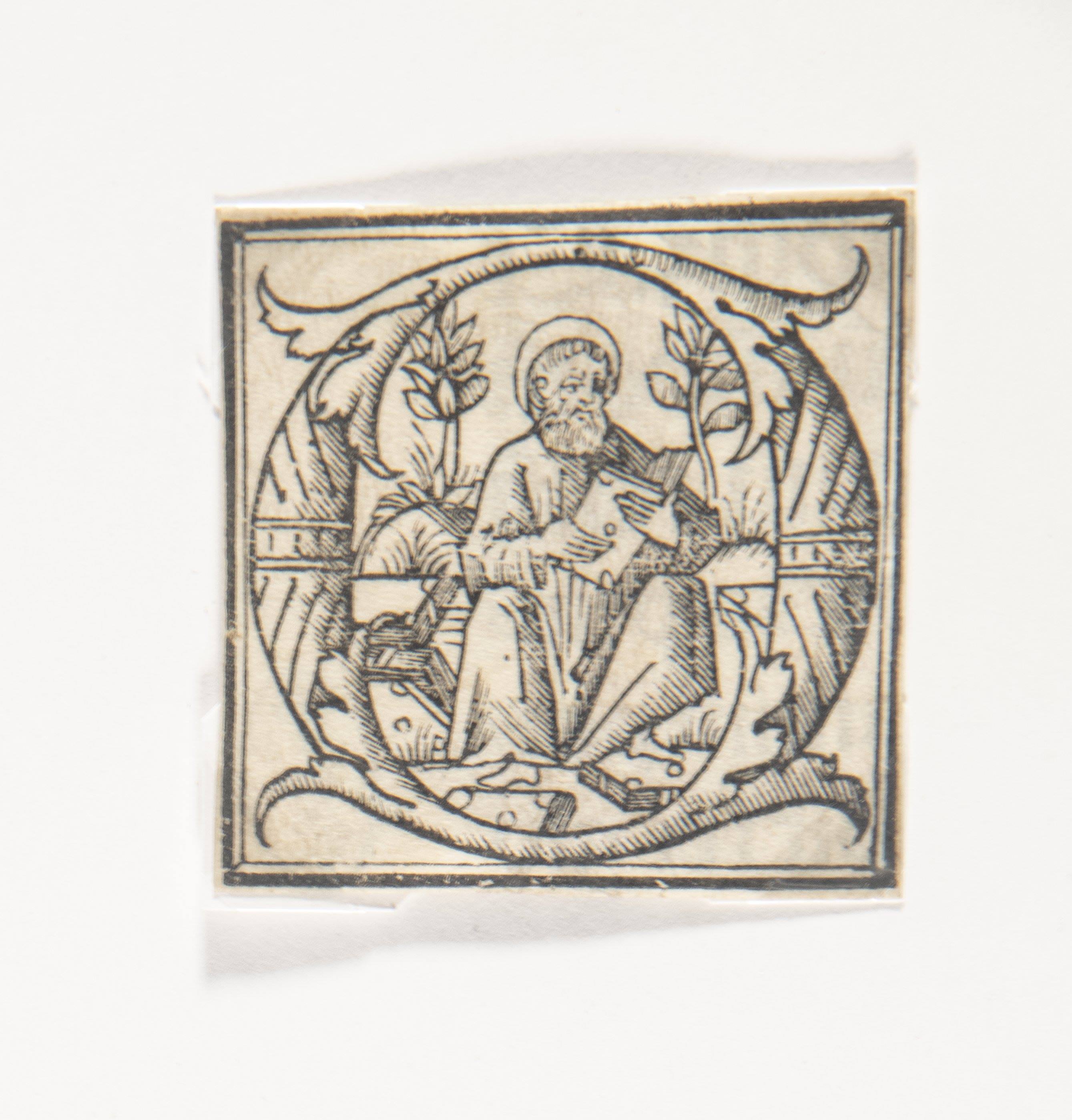 Lettera O con un Padre della Chiesa, Capolettera O, Padre della Chiesa (stampa, elemento d'insieme) - ambito veneto (metà/ inizio XV/XVI)