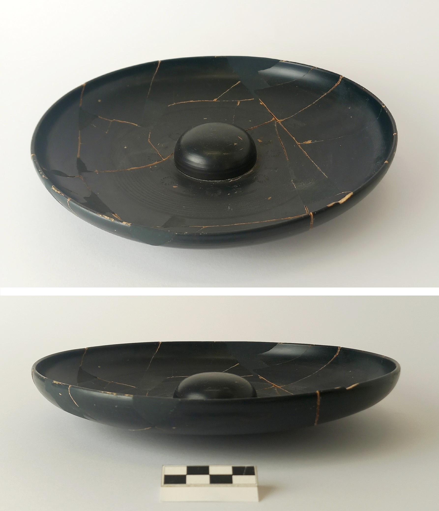 patera, ombelicata, forma Pasquinucci 63/Morel 2175 - produzione volterrana-malacena (fine secc. IV/ III a.C)