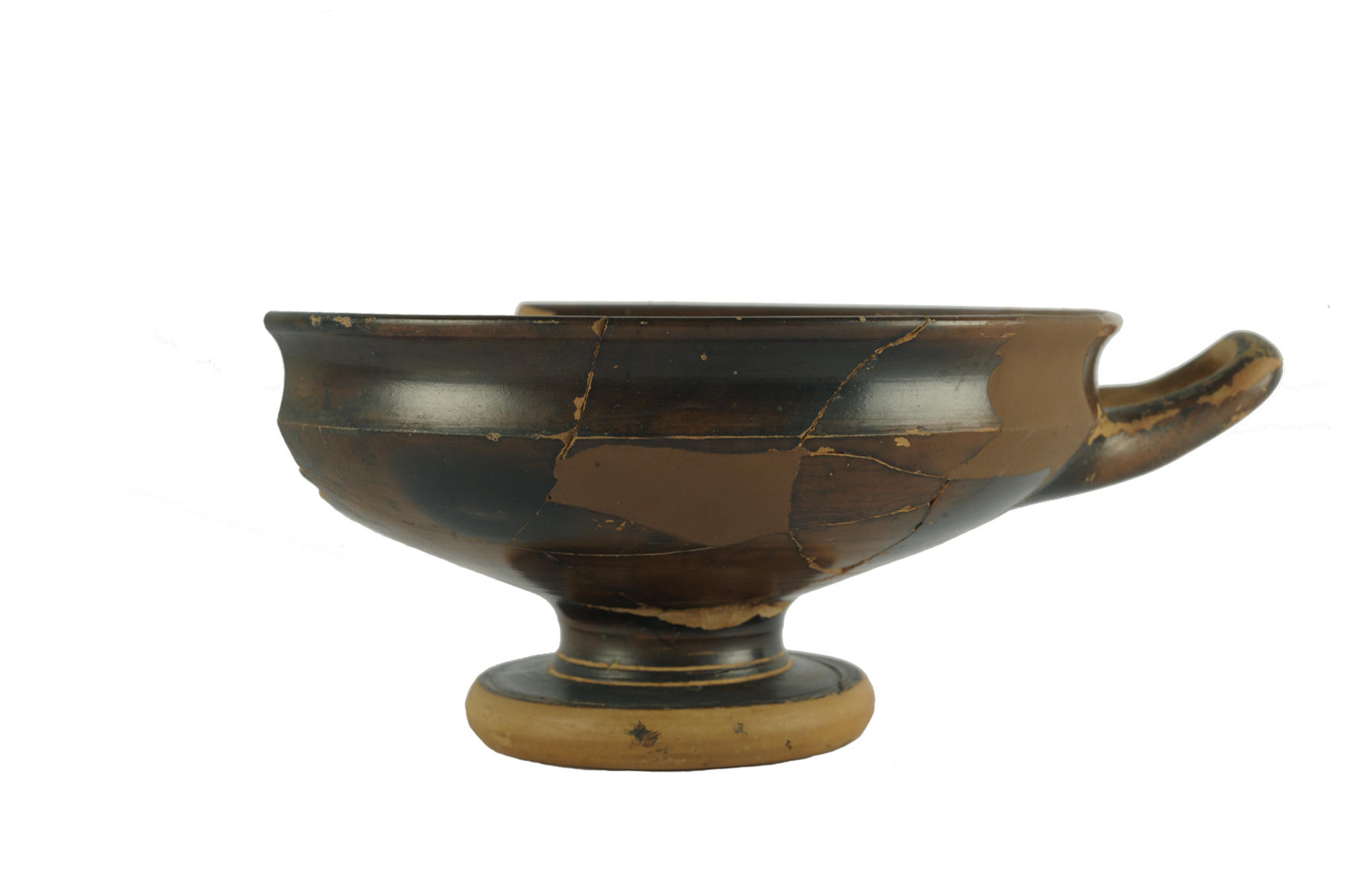kylix, Blosch tipo C - produzione attica (fine/ inizio secc. VI/ V a.C)