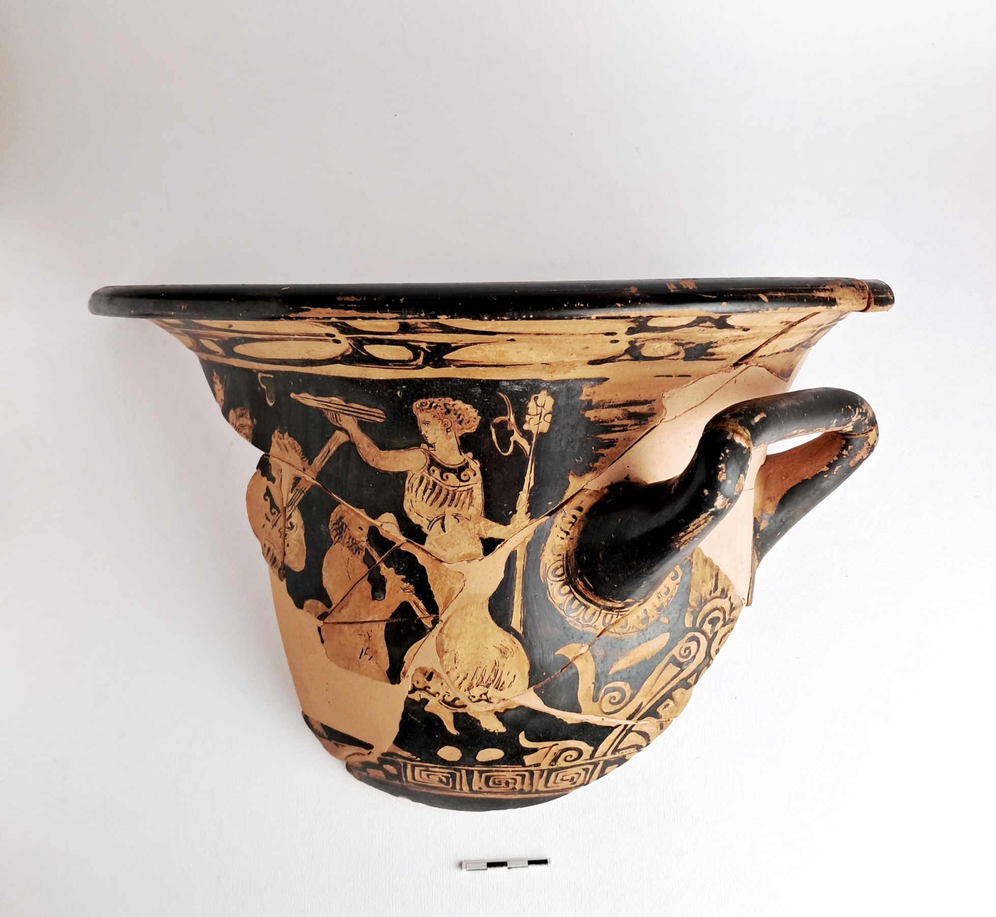 cratere/ a campana di Meidias (cerchia) - produzione attica (prima metà SECOLI/ IV a.C)