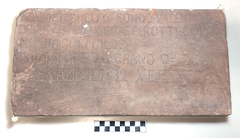 SINGOLO OGGETTO/ mattone, PERIODIZZAZIONI/ STORIA/ Età contemporanea/ Età fascista