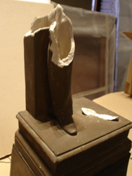 (Senza titolo), figura maschile (statuetta, opera isolata) di Puttinati Alessandro (s.d)