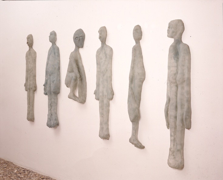 Bambini acquatici (scultura) di Padovani Maria Teresa (sec. XXI)