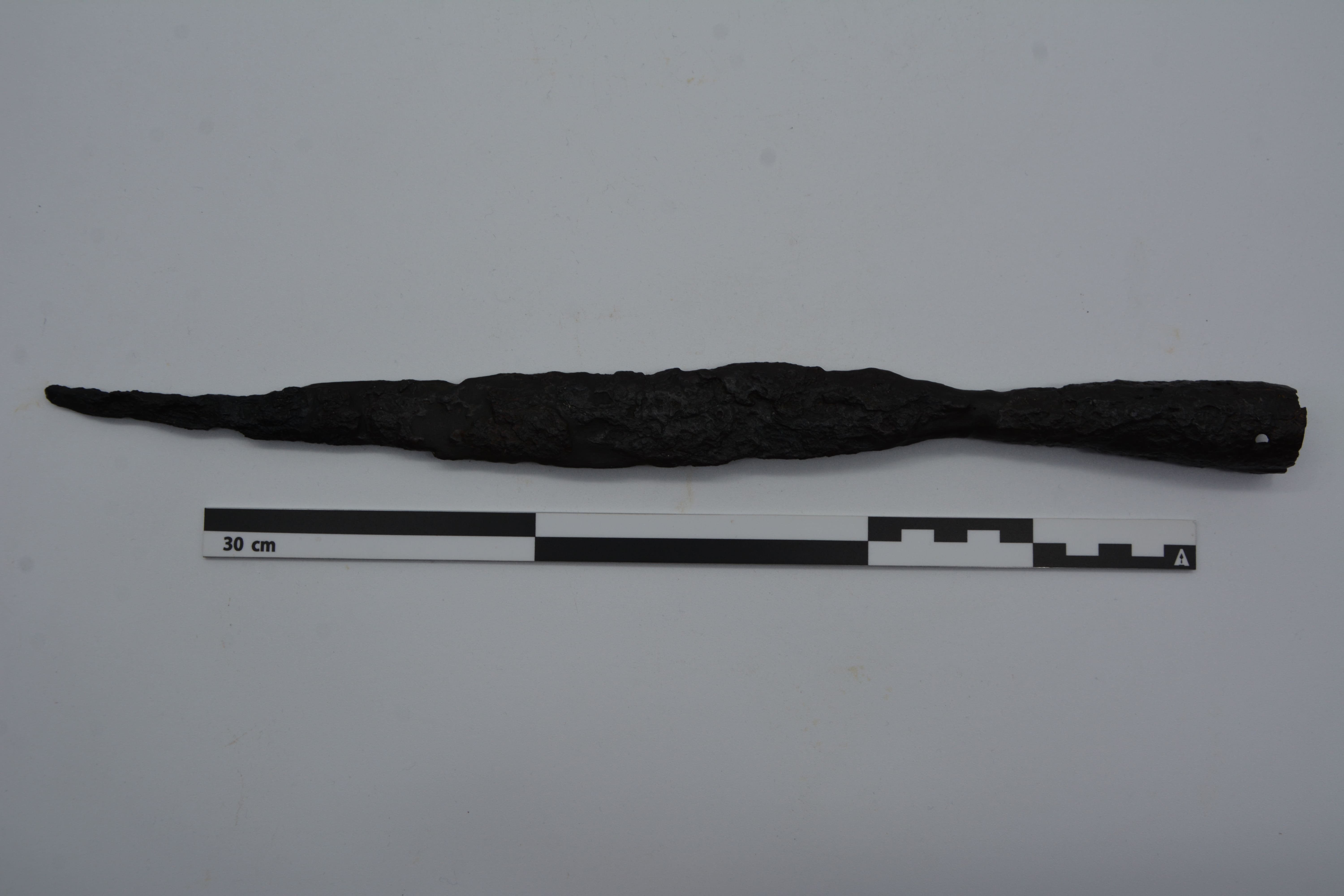 SINGOLO OGGETTO/ lancia, SECOLI/ VII a.C