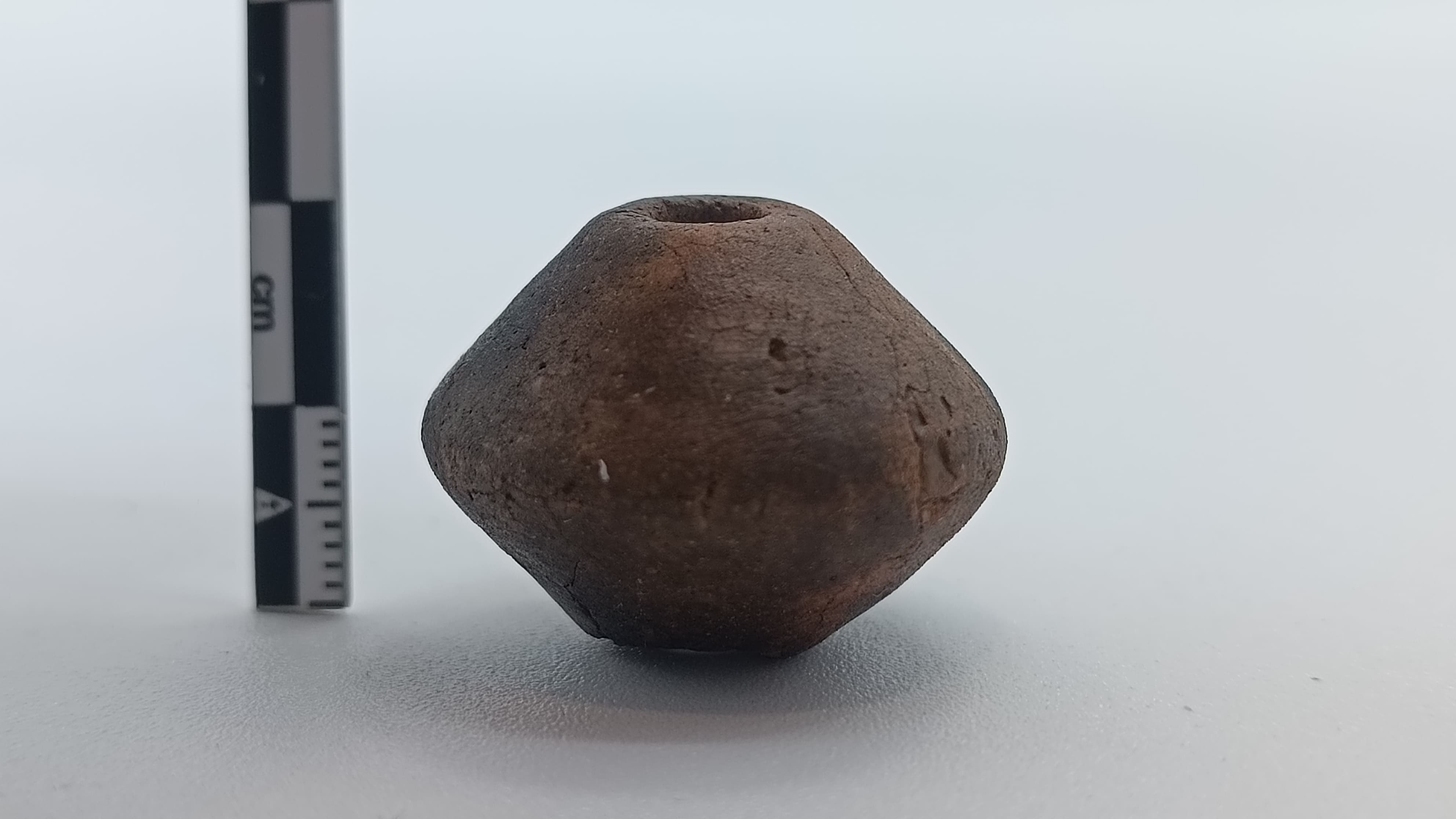 SINGOLO OGGETTO/ fuseruola, SECOLI/ VII a.C