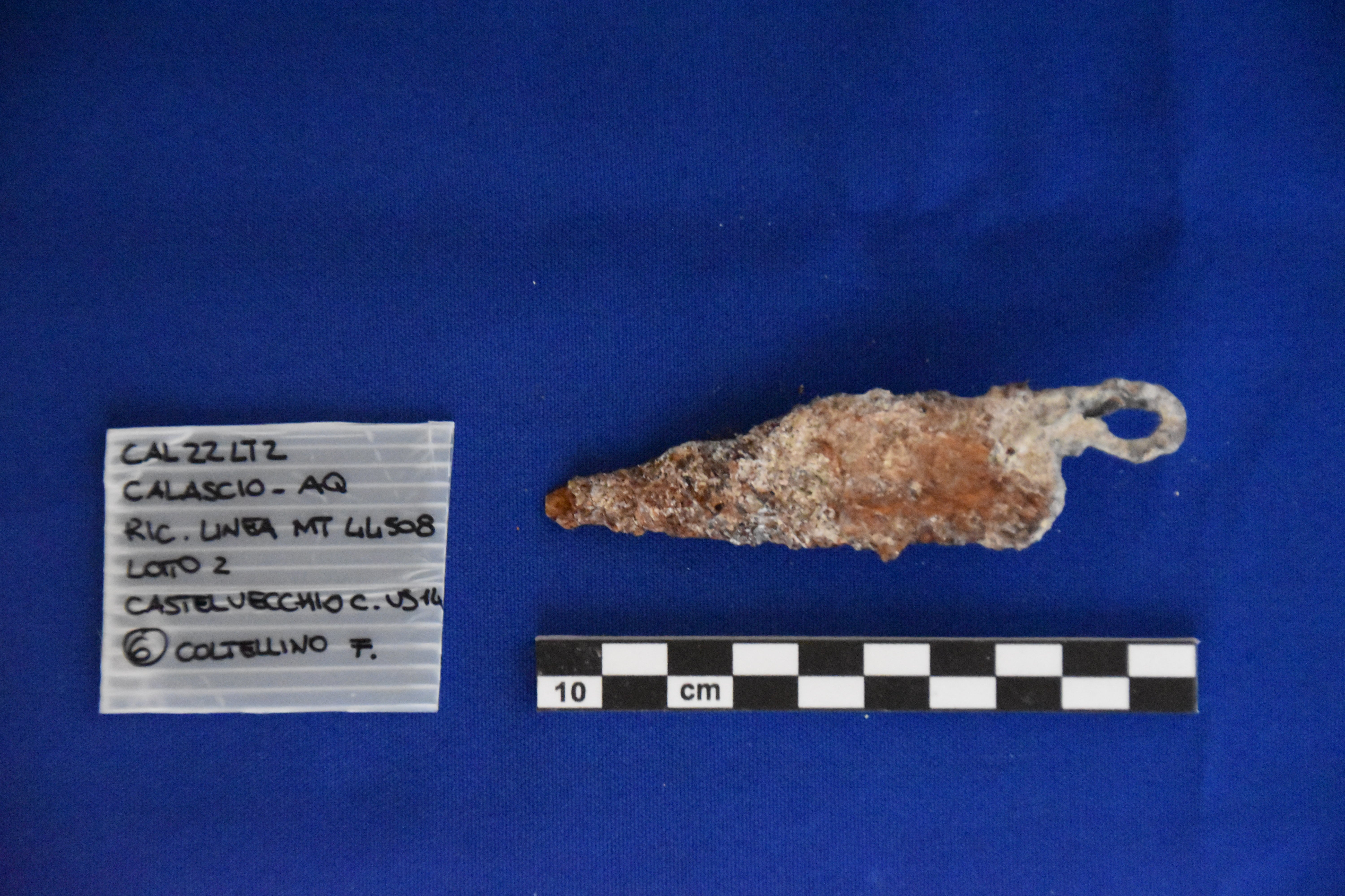 SINGOLO OGGETTO/ coltello, SECOLI/ II a.C