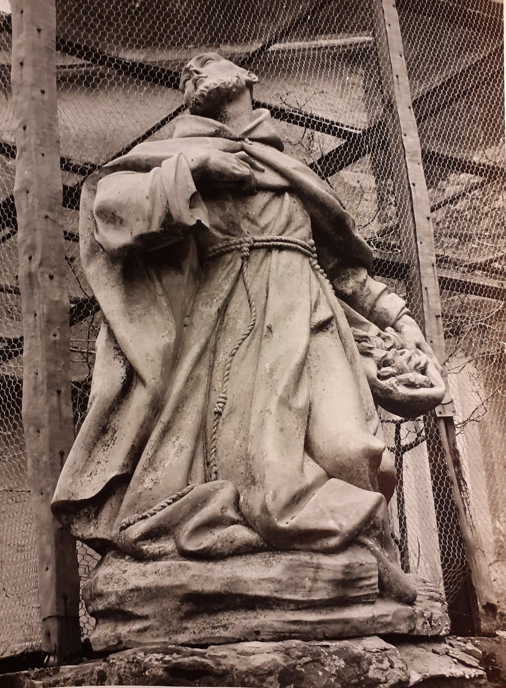 San Francesco d'Assisi (statua, elemento d'insieme) - ambito umbro (XVIII)