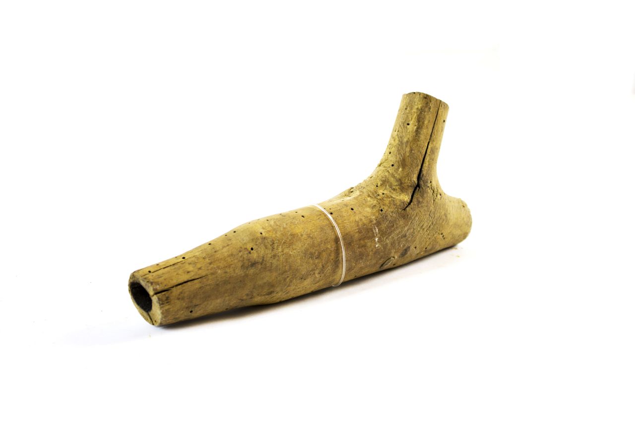 canneddu 'e canna po iscupponare (cannello, ARREDI E SUPPELLETTILI/ CONTENITORI, RECIPIENTI E OGGETTI DI USO DOMESTICO) - fabbricazione artigianale