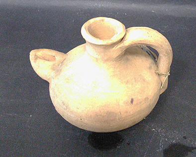 lucitella (lucerna, ARREDI E SUPPELLETTILI/ CONTENITORI, RECIPIENTI E OGGETTI DI USO DOMESTICO)