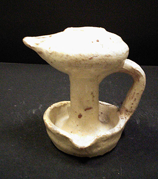 candileri, candilerighi (lucerna, ARREDI E SUPPELLETTILI/ CONTENITORI, RECIPIENTI E OGGETTI DI USO DOMESTICO)