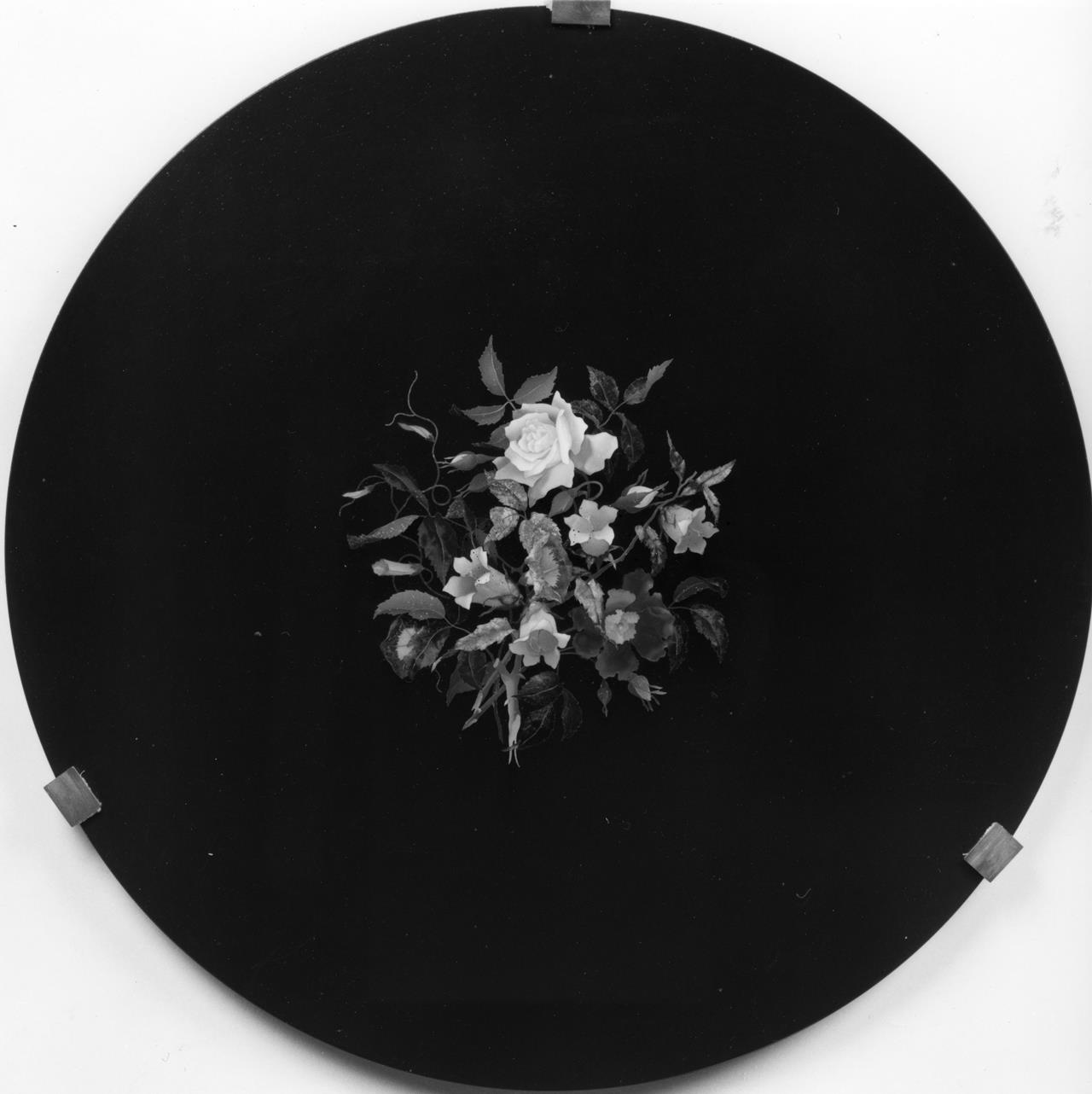 Campanule e fiori (tavolo) - manifattura fiorentina (XIX)