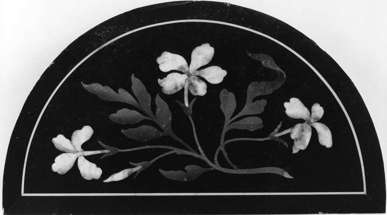 ramo di gelsomino (formella) - manifattura granducale (seconda metà XVII)