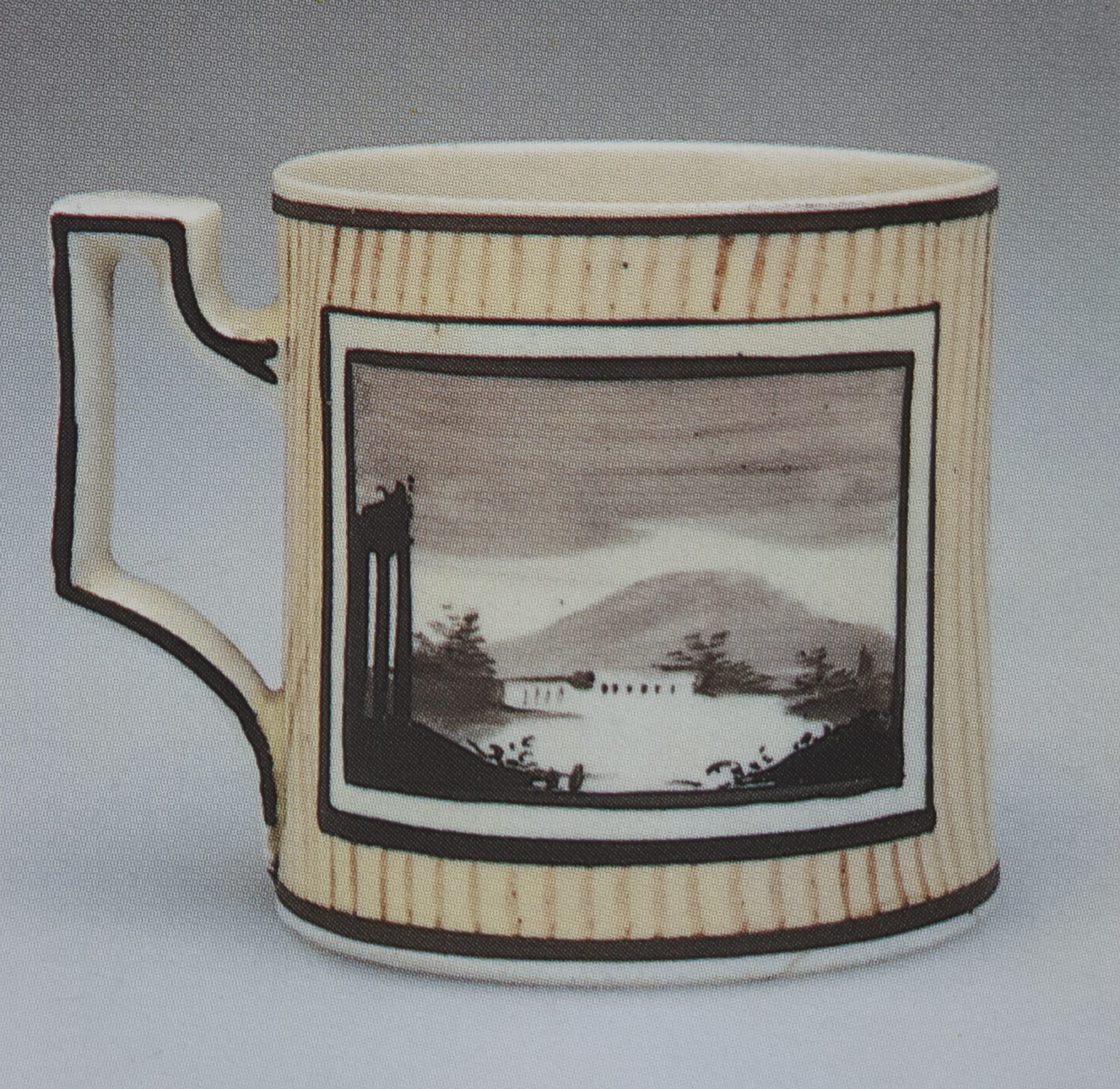 tazzina di Manifattura Antonibon, Nove, periodo Baroni (bottega) - manifattura novese (primo quarto XIX)