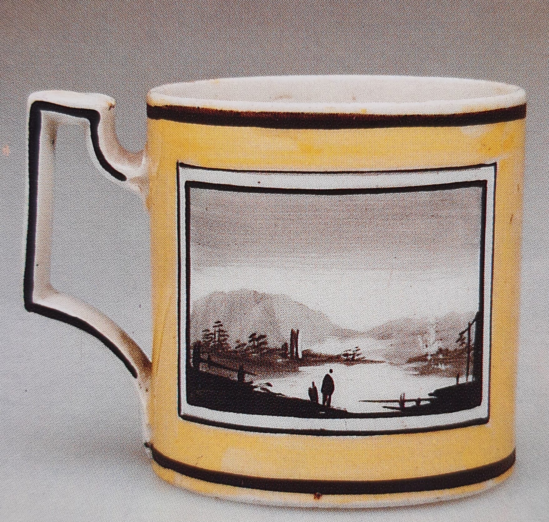 tazzina di Manifattura Antonibon, Nove, periodo Baroni (bottega) - manifattura novese (primo quarto XIX)