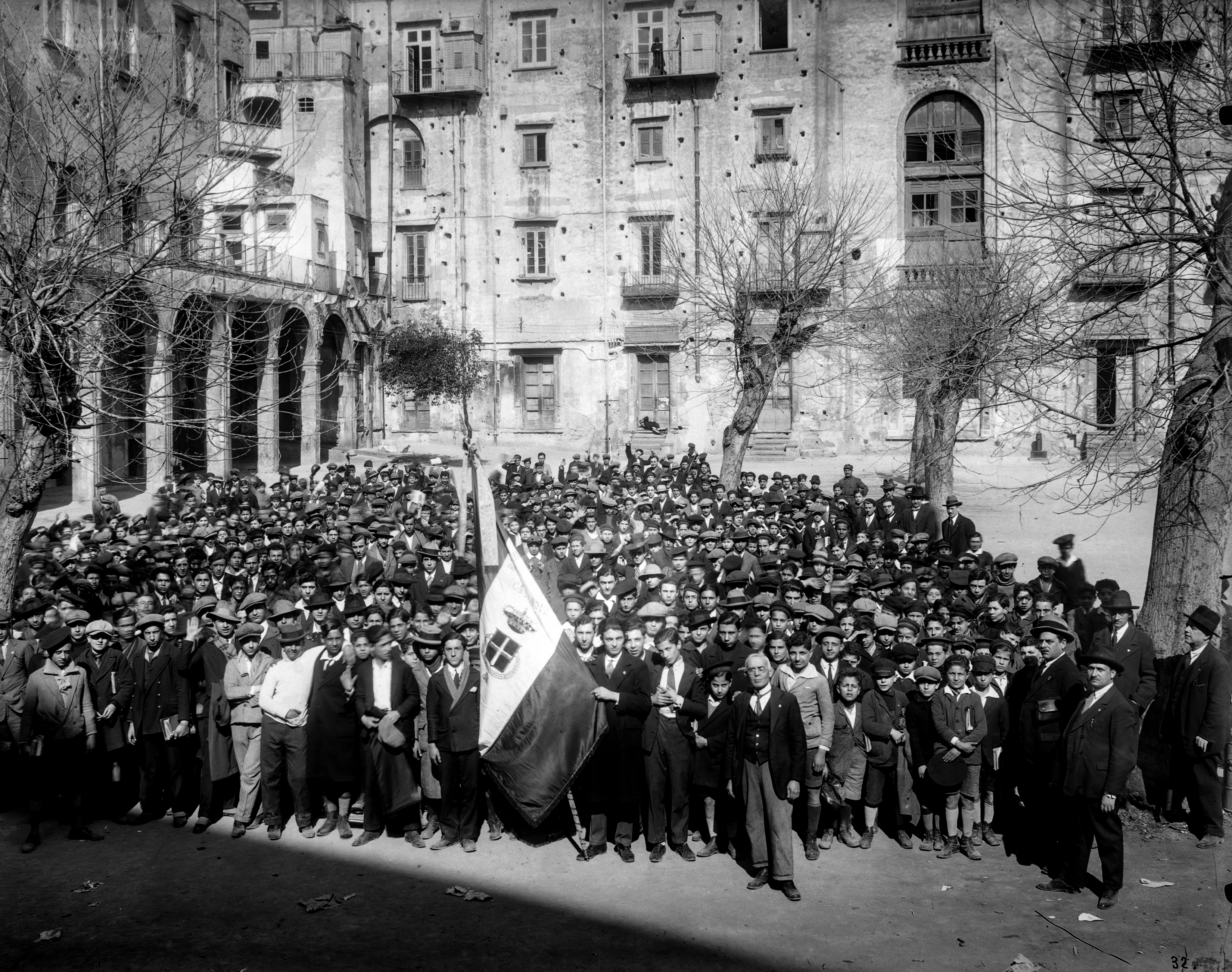 Scuole - Napoli - 1928 - Fotografie (negativo) di Losacco De Gioia, Domenico, Regia Scuola Industriale Alfonso Casanova (secondo quarto XX)