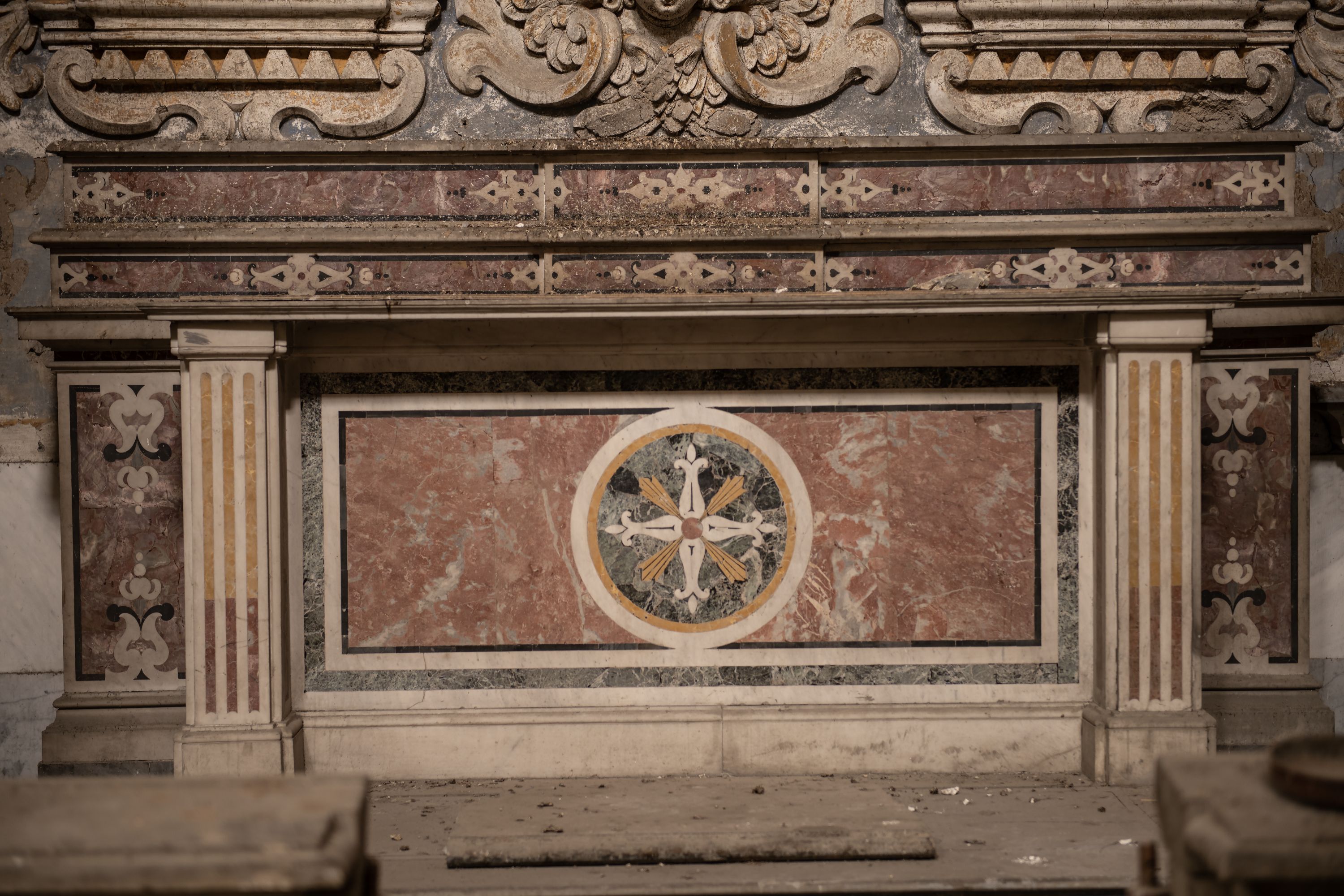 altare - a blocco - bottega napoletana (sec. XVII)