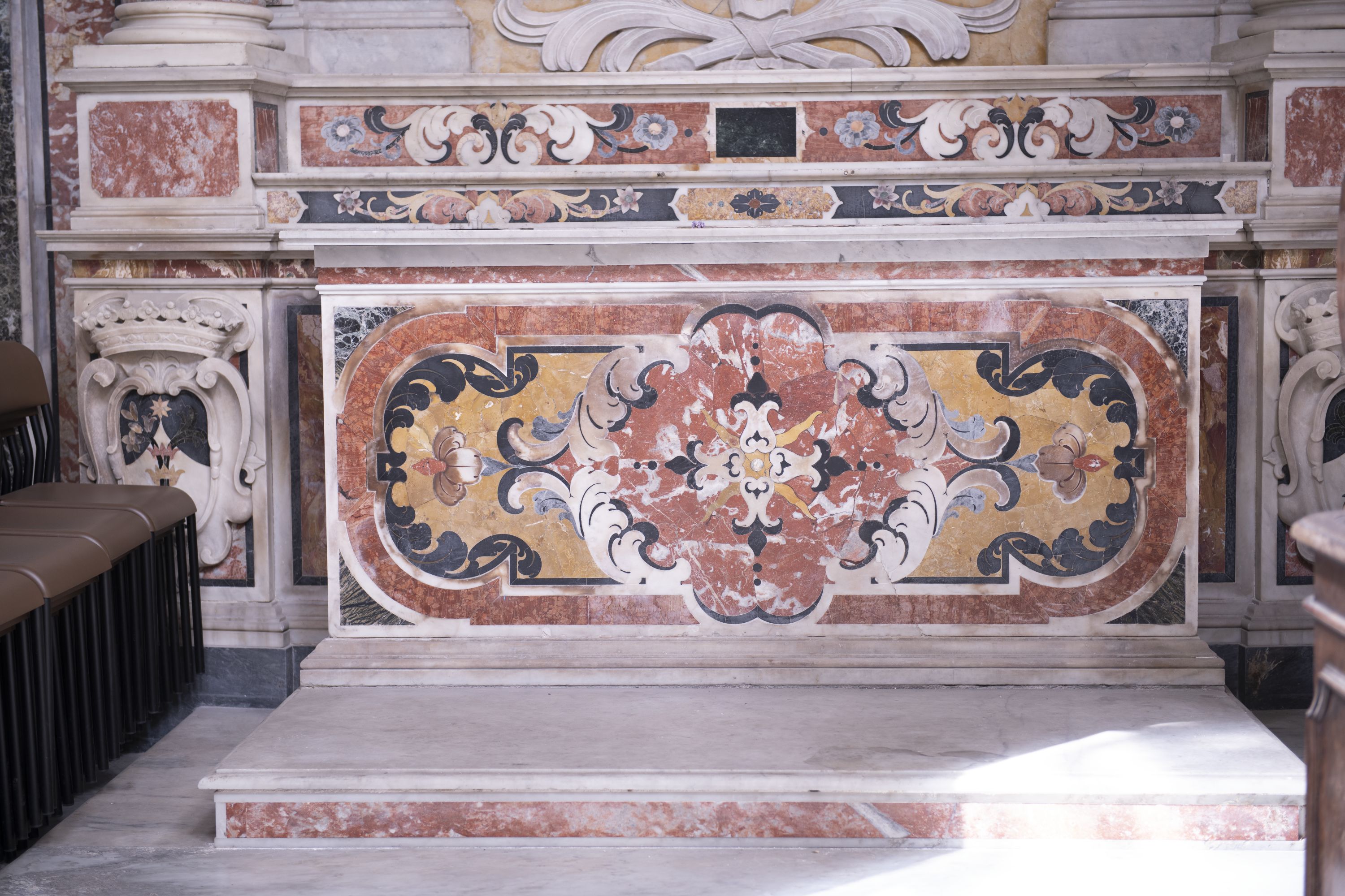 altare - bottega napoletana (prima metà sec. XVIII)