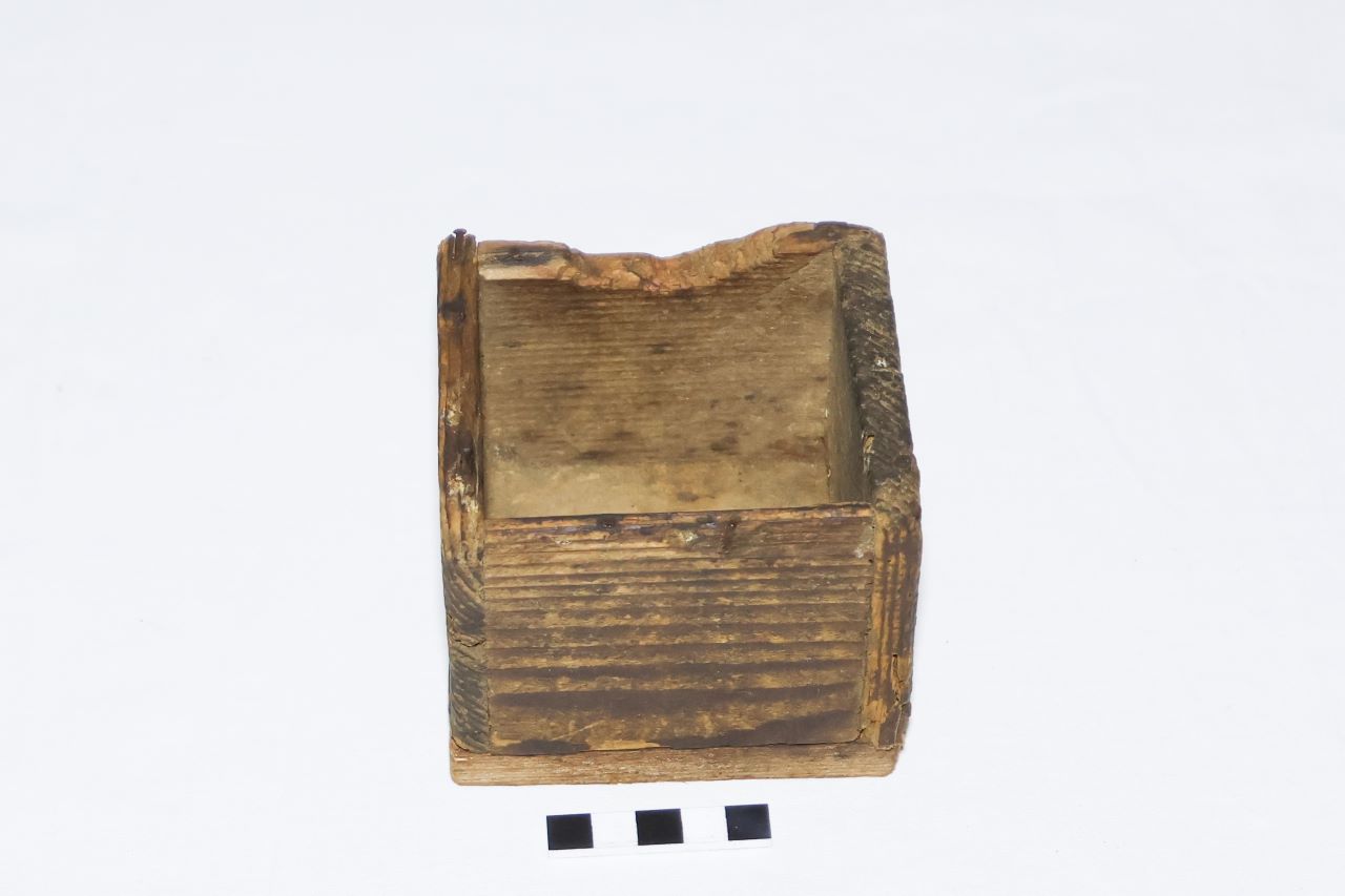 mesura (misura, per aridi, ARREDI E SUPPELLETTILI/ CONTENITORI, RECIPIENTI E OGGETTI DI USO DOMESTICO)