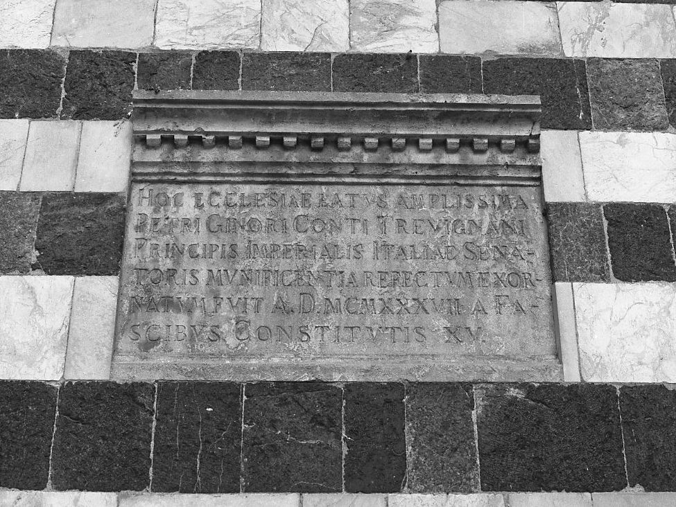 lapide - bottega volterrana (sec. XX)