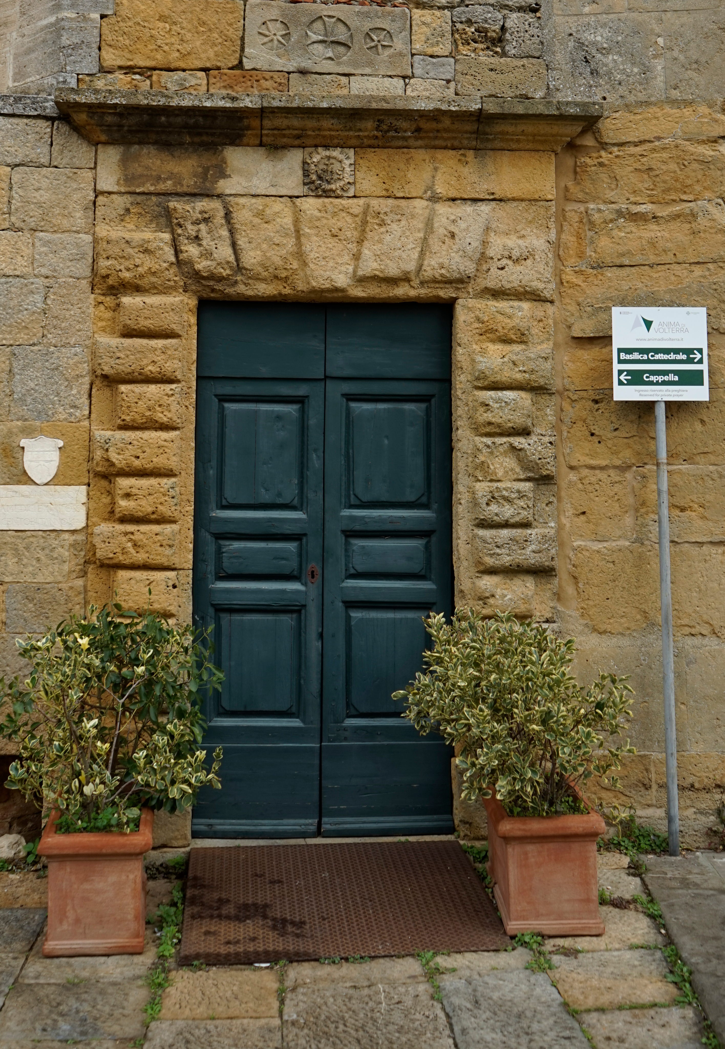 portale - bottega volterrana (sec. XVIII)